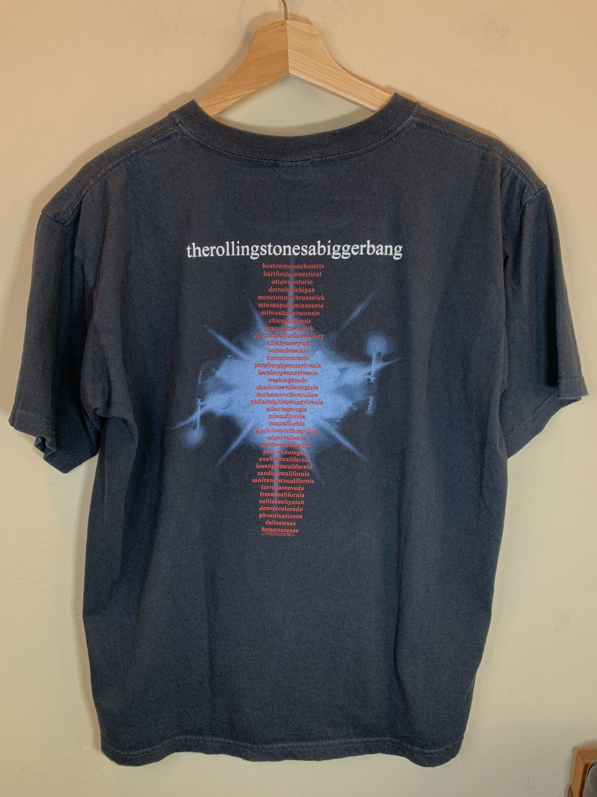 Band Tees × The Rolling Stones × Vintage *RARE* Vintage Rolling Stones A Bigger Bang Tour 2005 Shirt Size US M / EU 48-50 / 2 - 2 Thumbnail