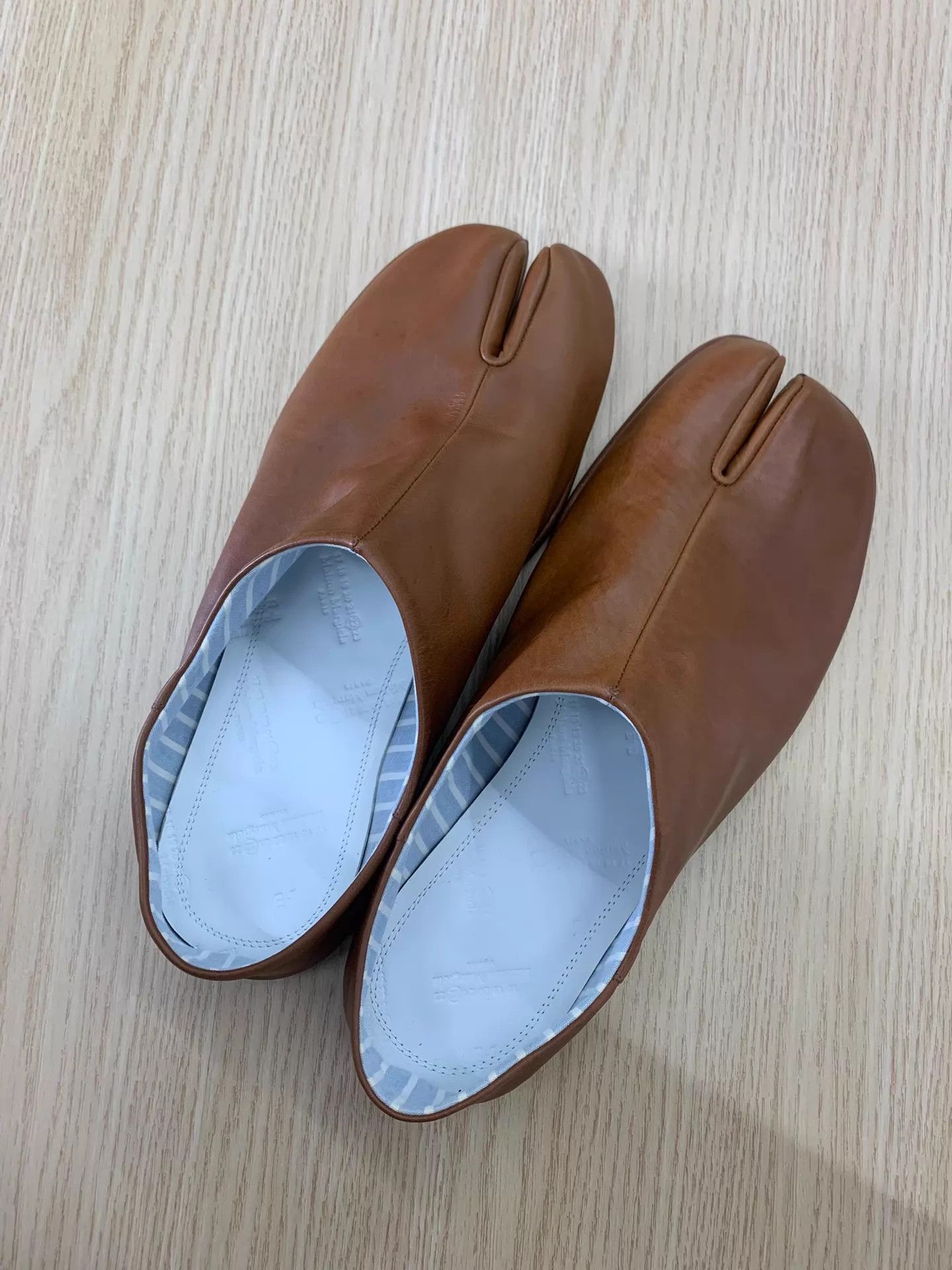 Maison Margiela Maison Margiela Tabi Shoes Caramel 39 Unworn Size US 8.5 / IT 38.5 - 1 Thumbnail