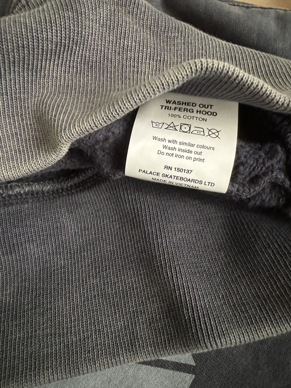 Palace Palace Washed Out Tri-ferg Hood Navy Size L Size US L / EU 52-54 / 3 - 6 Thumbnail