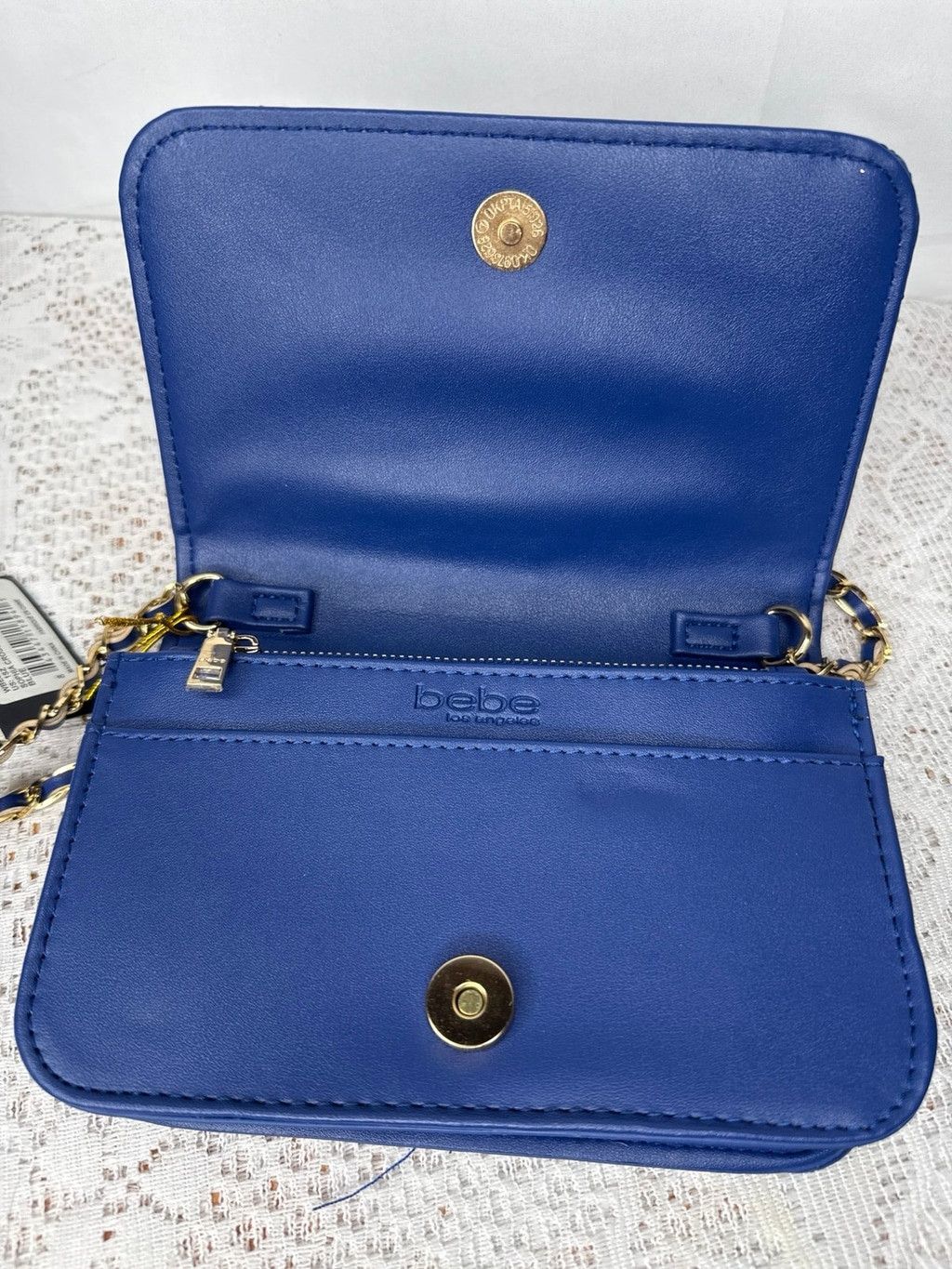 Bebe NWT Bebe Sophia blue quilted crossbody with chain strap Size ONE SIZE - 7 Thumbnail