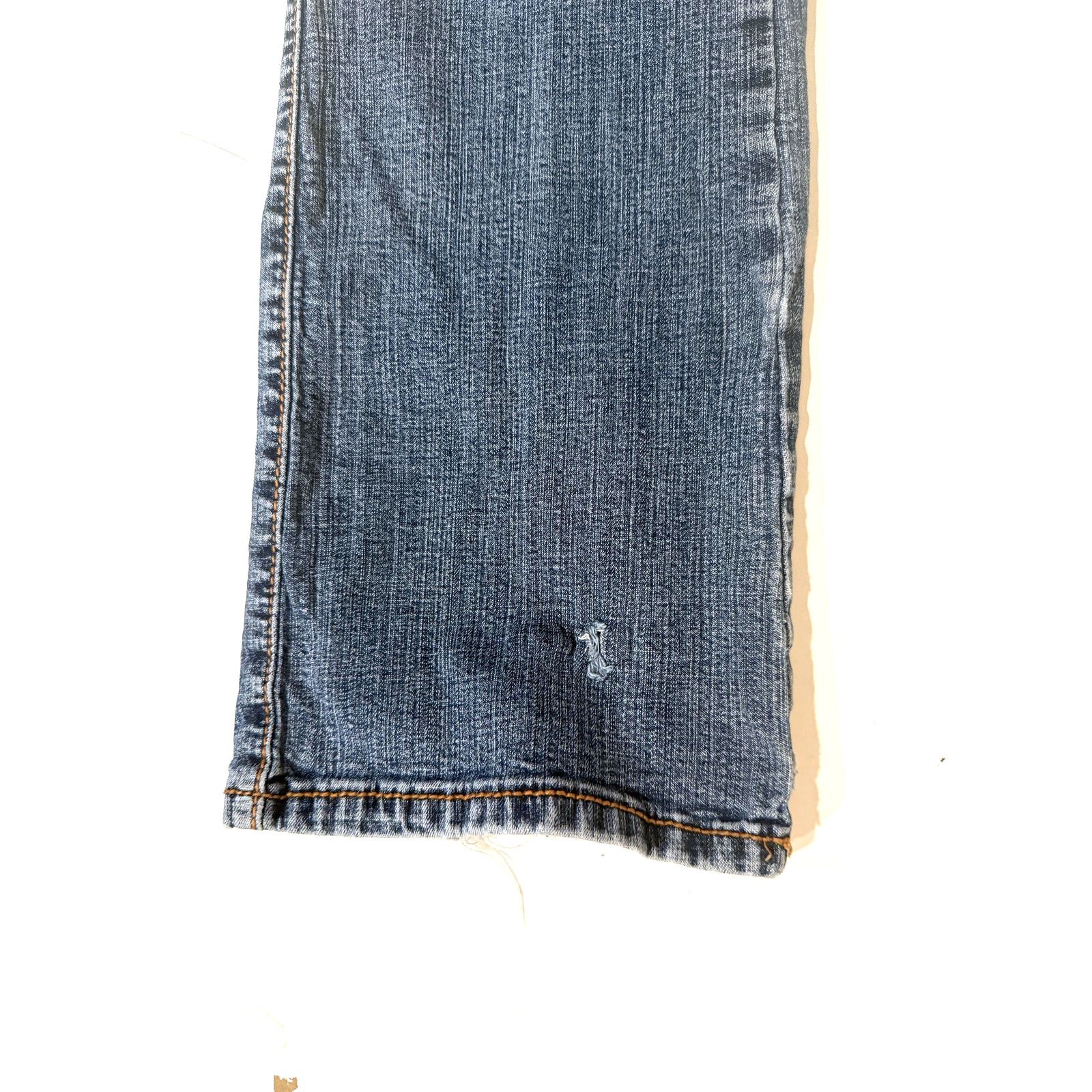 Wrangler Aura Wrangler Jeans Womens 6 Bootcut Western Mid Rise Denim Size 28" / US 6 / IT 42 - 8 Thumbnail