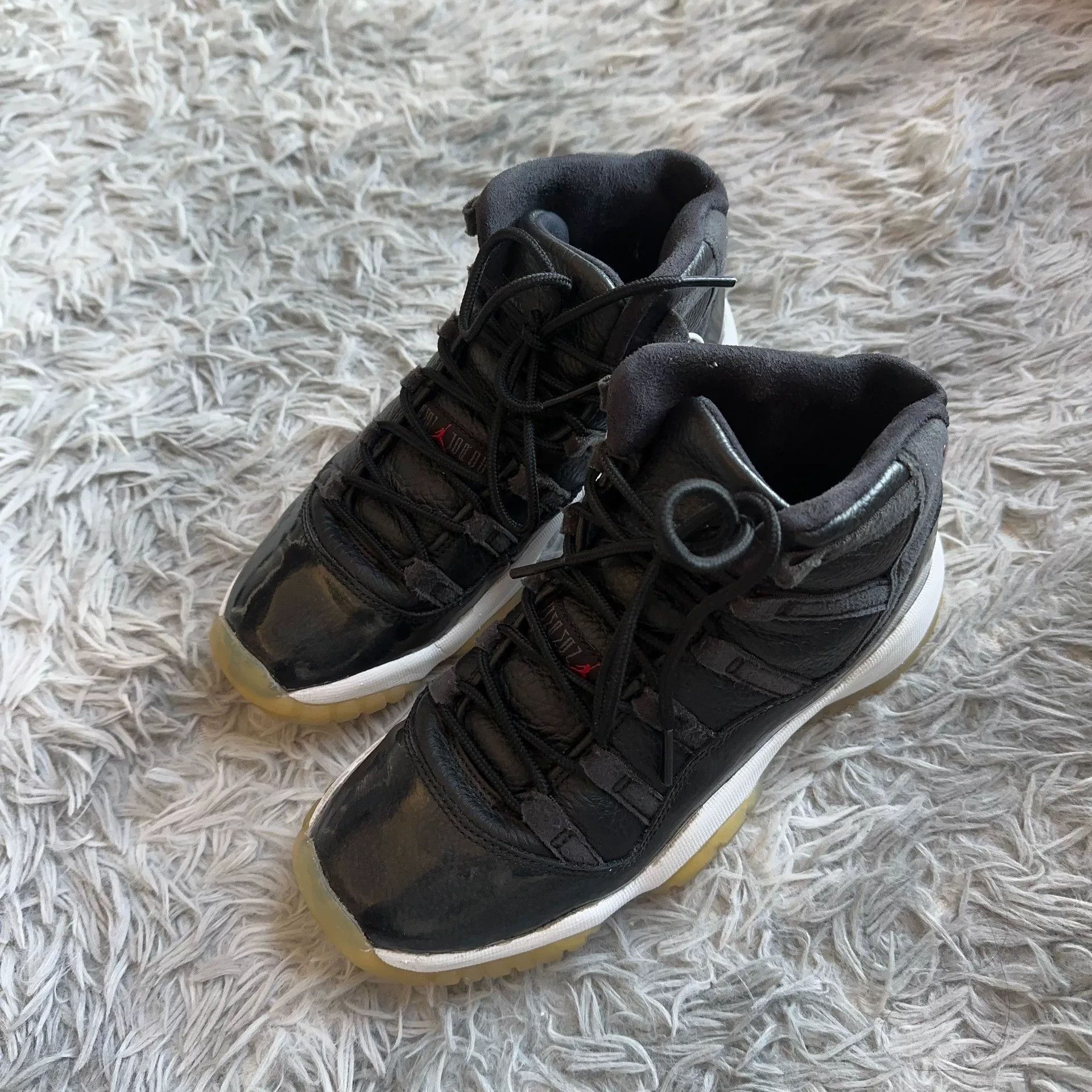 Nike Nike Lowtop Sneakers 37.5 Men Size US 5.5 / EU 38 - 1 Thumbnail