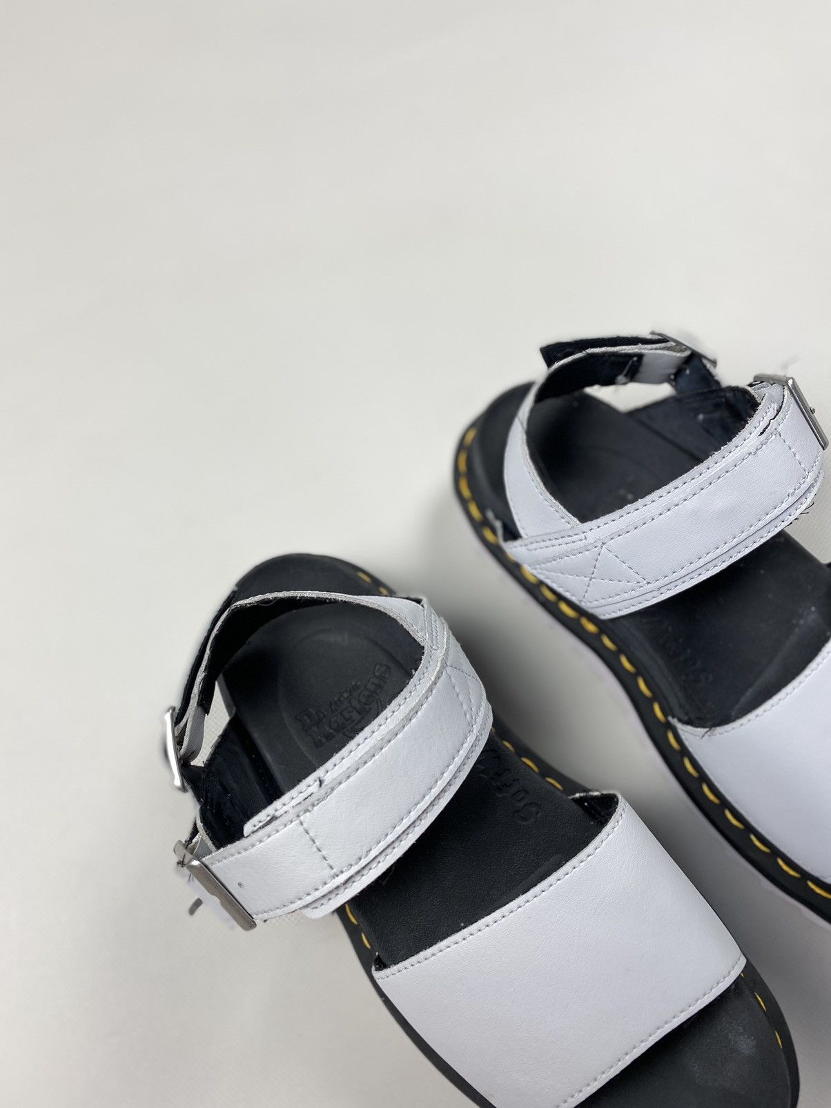 Dr. Martens Dr. Martens Docs Voss ladies sandals shoes size EU 38 US 7 Size US 7 / IT 37 - 4 Thumbnail
