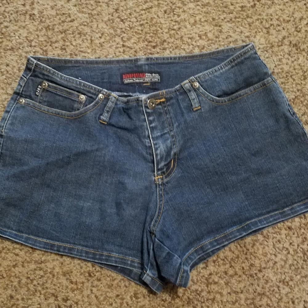 Aeropostale Aeropostale Jean Shorts Size 7/8 Size 30" / US 8 / IT 44 - 1 Thumbnail