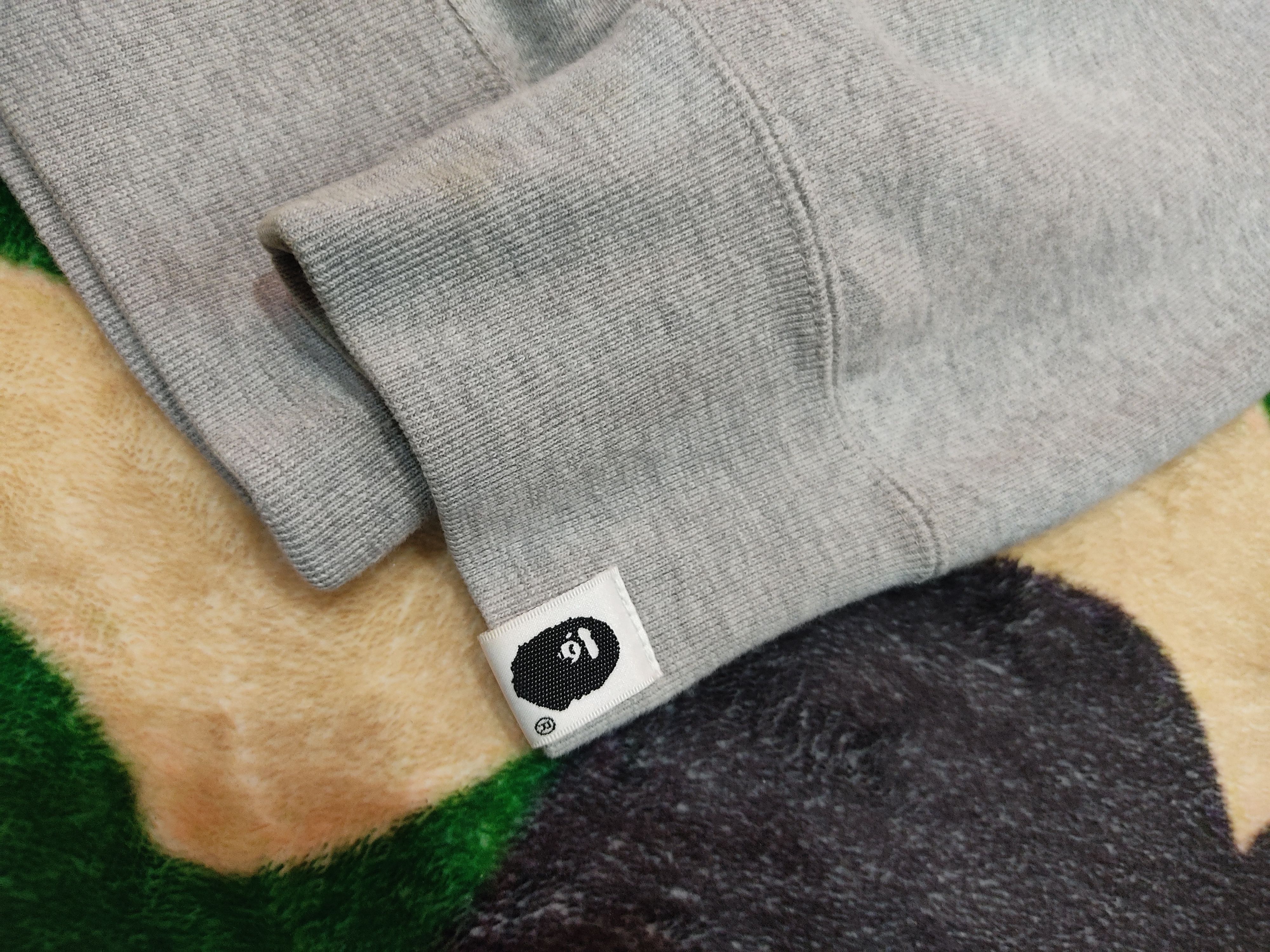 Bape × Undefeated BAPE X UNDEFEATED Size US L / EU 52-54 / 3 - 4 Thumbnail