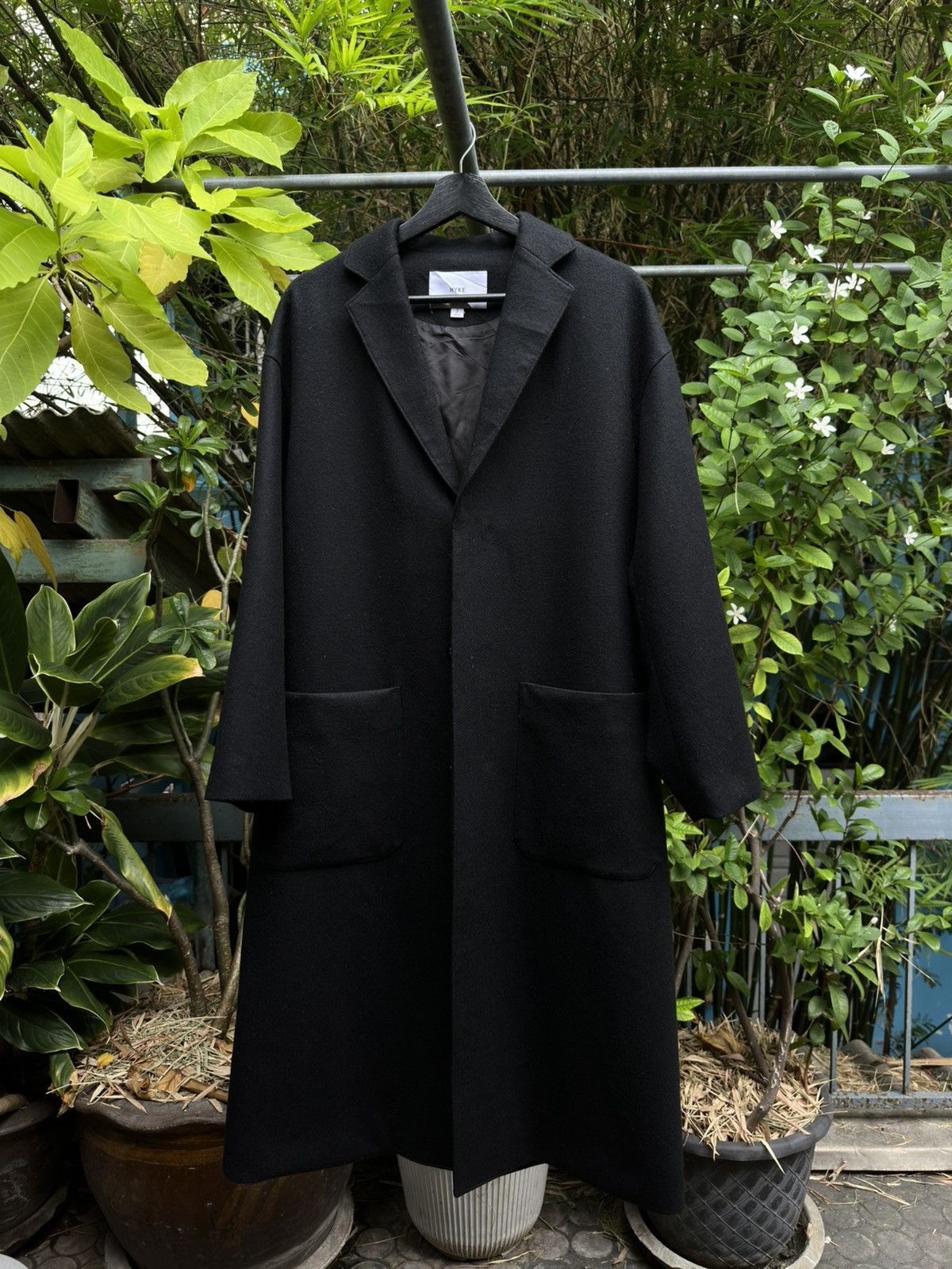 HYKE HYKE A/W 2022 Black Wool Long Shop Coat Size US M / EU 48-50 / 2 - 1 Thumbnail