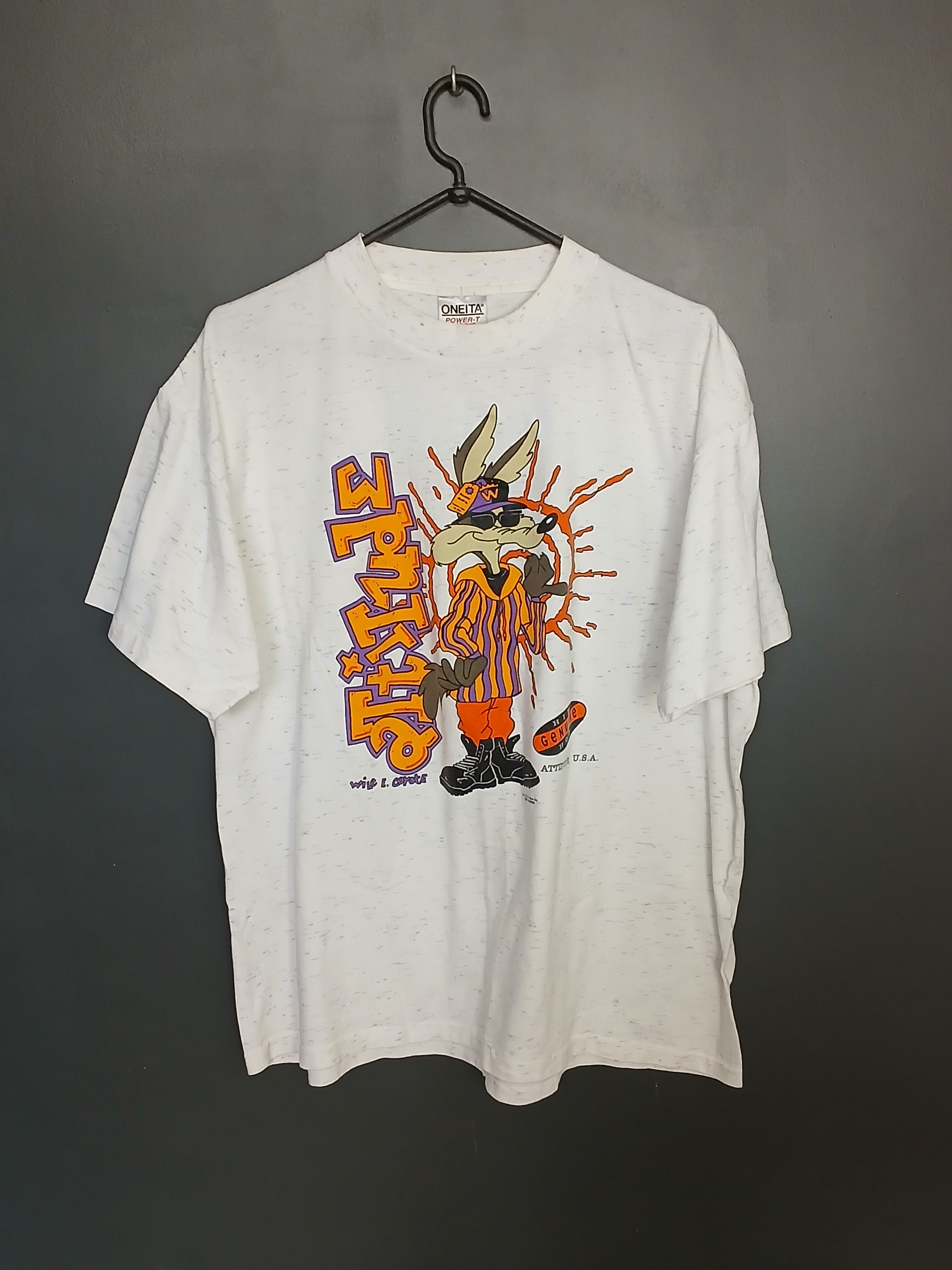 Cartoon Network × Vintage × Warner Bros Vintage 1993 Looney Tunes