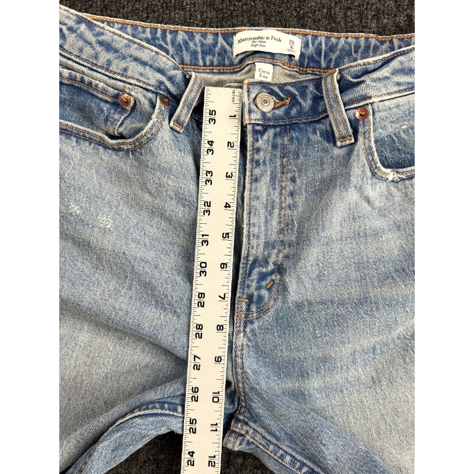 Abercrombie & Fitch Abercrombie & Fitch Womens Jeans Mom High Rise 29 Distressed Blue 8R Regular Denim 5-Pocket Womens Size 30" / US 8 / IT 44 - 6 Thumbnail