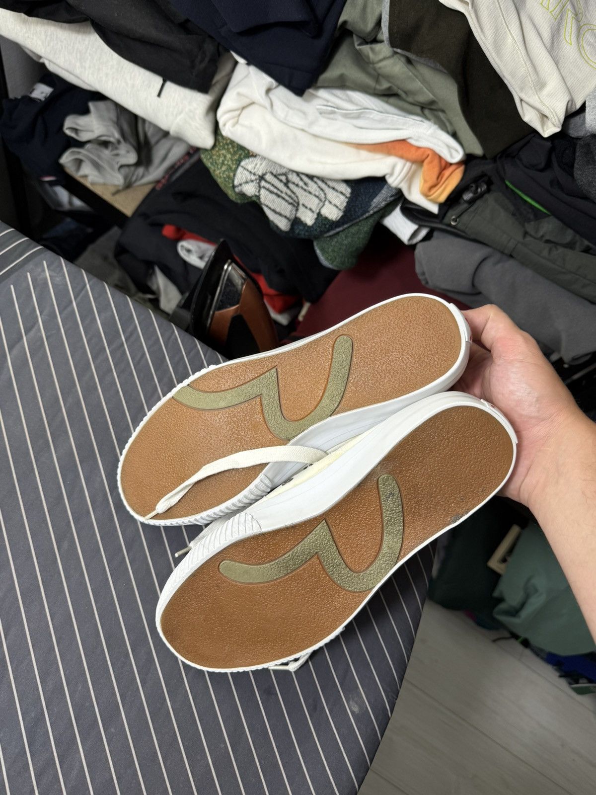 Evisu Evisu Canvas Low Top Sneakers White EU42 Japanese Streetwear Size US 9 / EU 42 - 12 Thumbnail