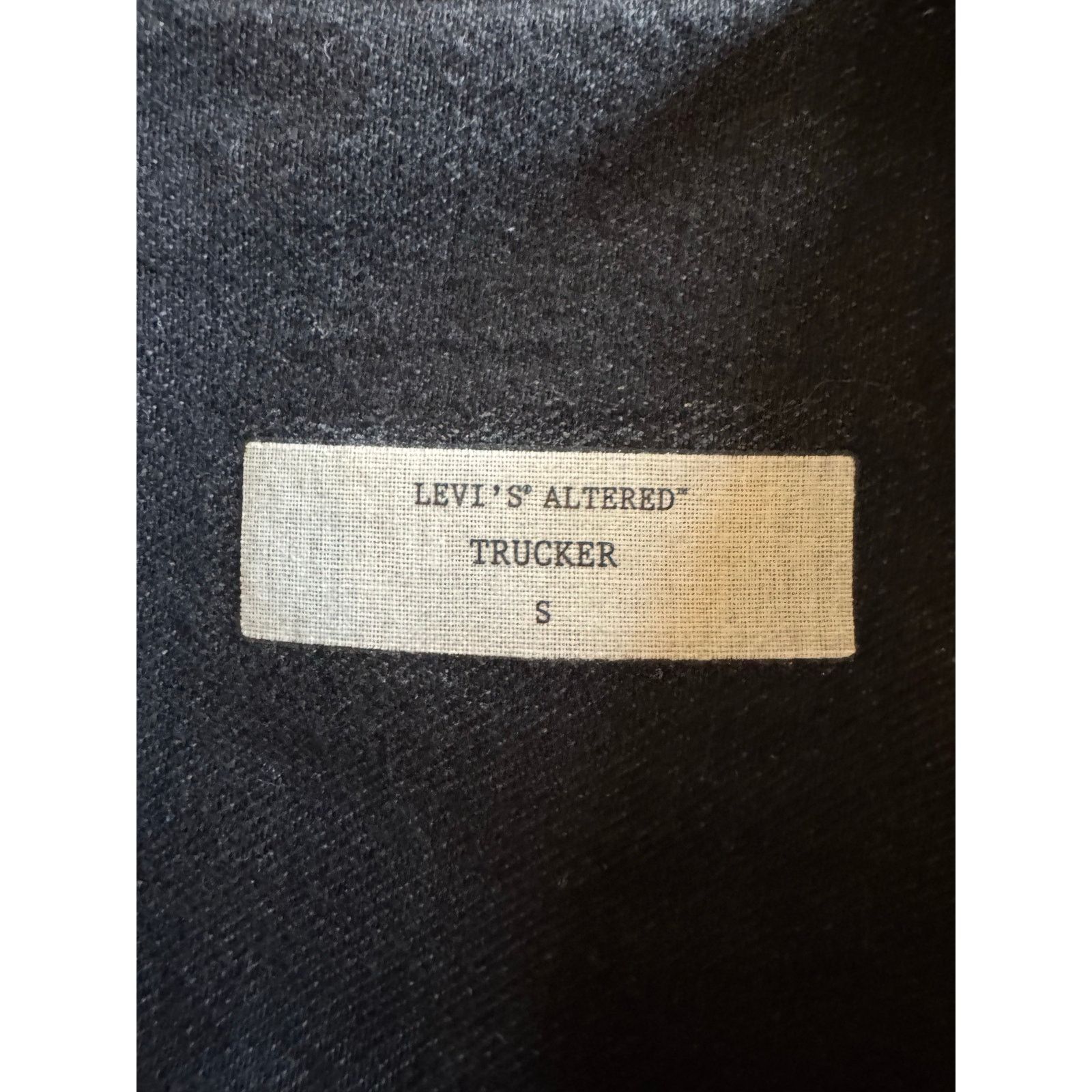 Levi's Levi’s Altered Trucker Black Cropped Denim Jacket Small Size S / US 4 / IT 40 - 5 Thumbnail