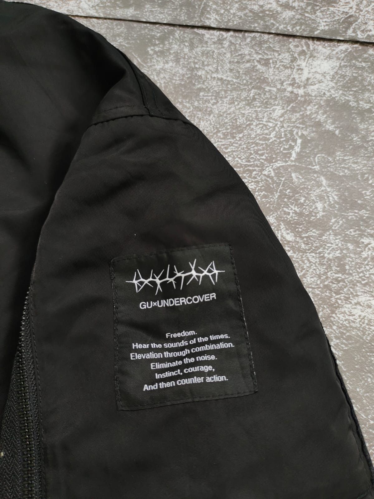 GU × Undercover Freedom Noise Bomber Jacket GU x UNDERCOVER Size XS / US 0-2 / IT 36-38 - 3 Thumbnail