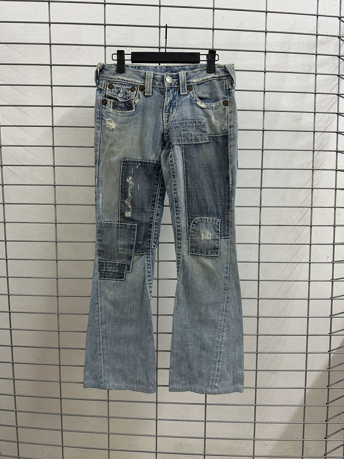 True Religion Rare And Beautiful True Religion Patch Work Flared Jeans Size 26" / US 2 / IT 38 - 1 Thumbnail