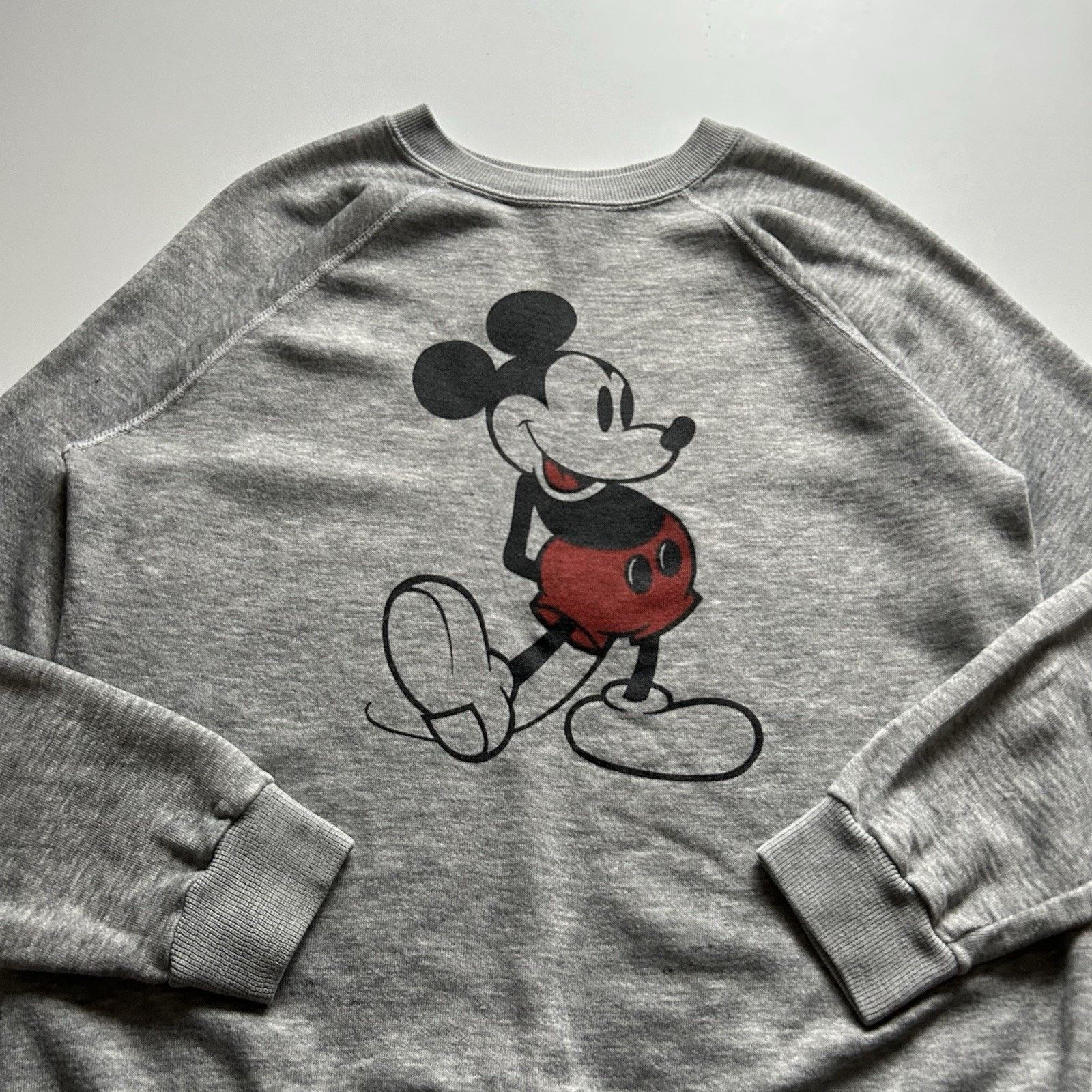 Disney Vintage 80s Disney Mickey Mouse Crewneck Large Made In USA Size US L / EU 52-54 / 3 - 2 Thumbnail