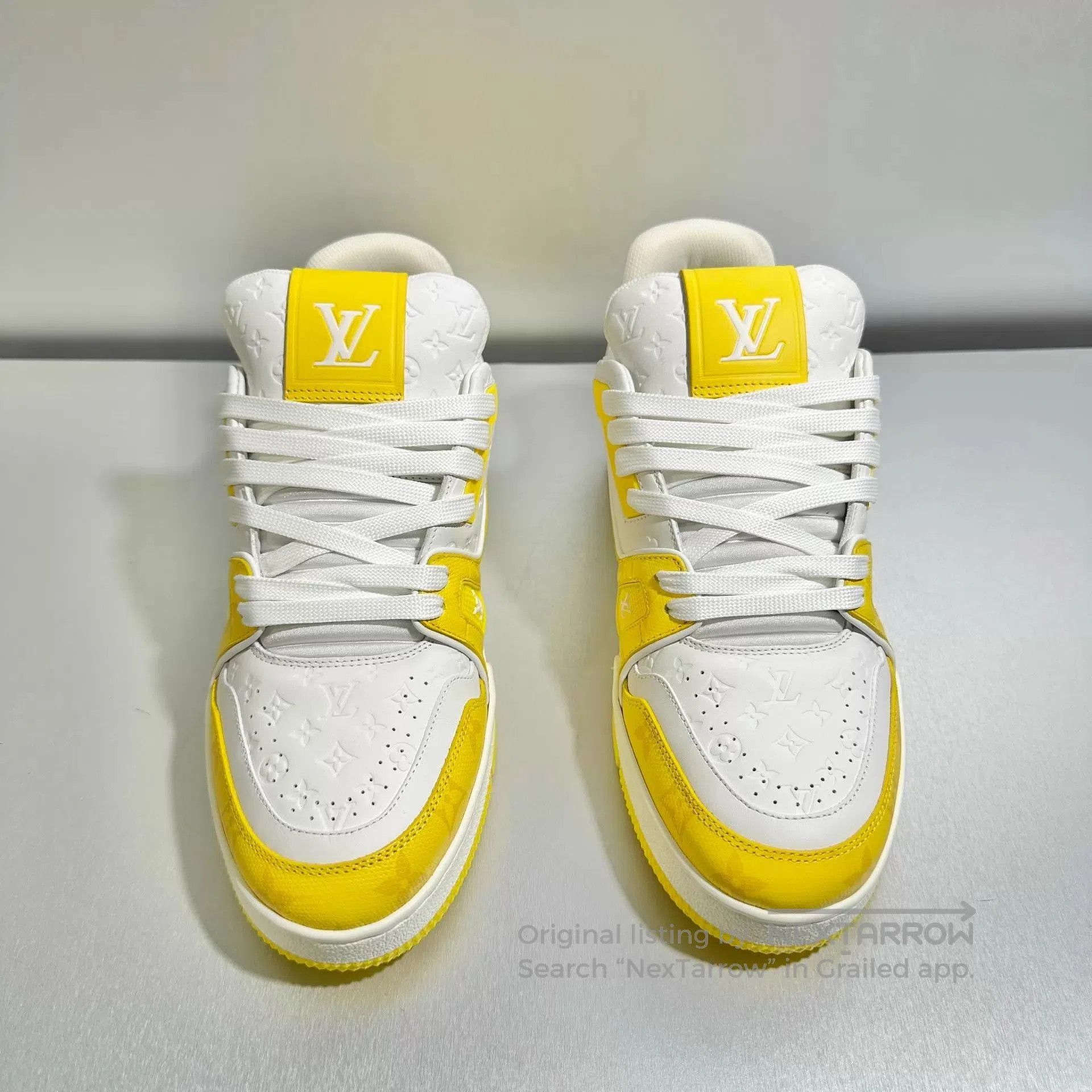 Louis Vuitton Yellow Low. Size US 7 / EU 40 - 2 Thumbnail