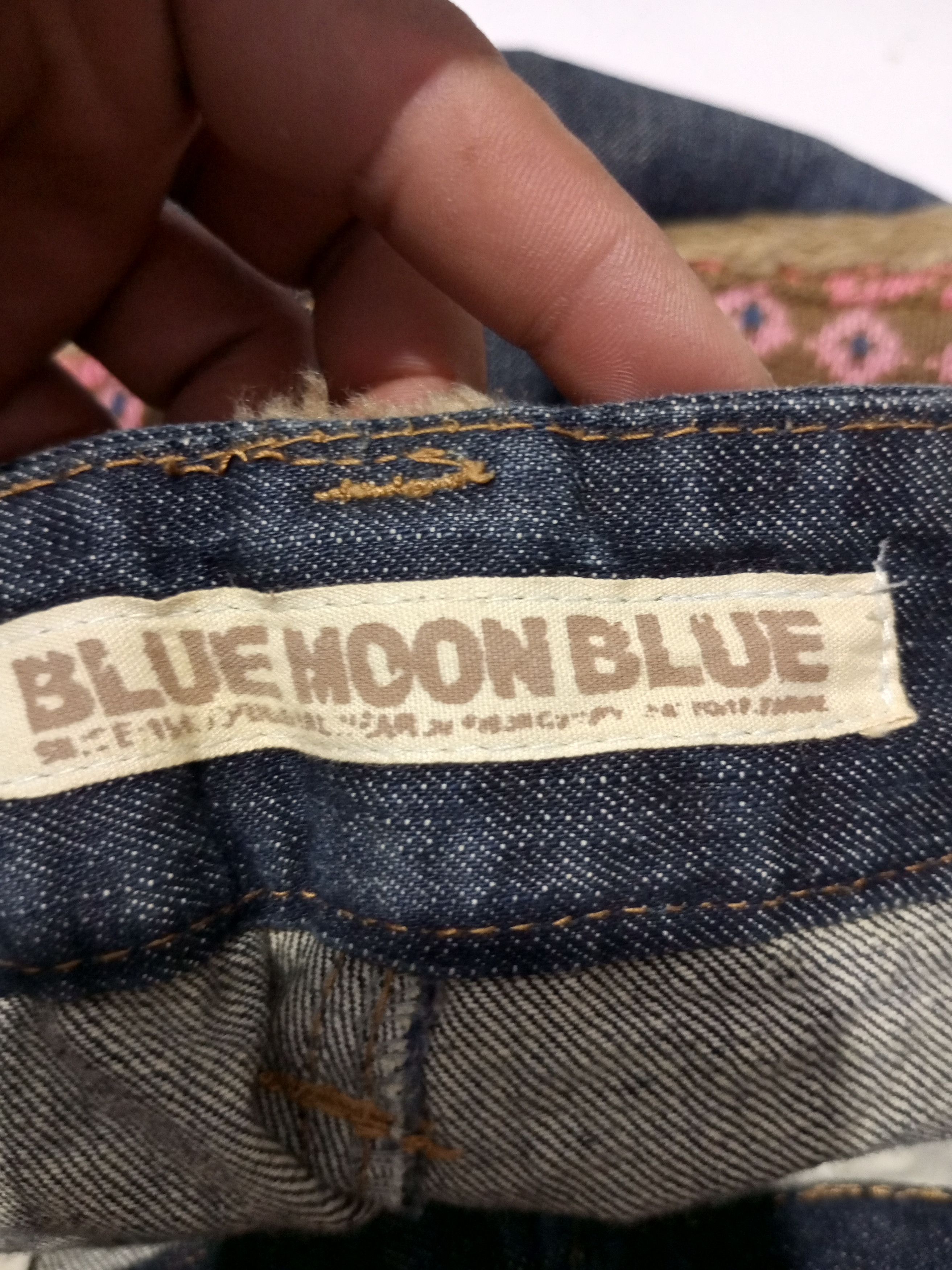 Hysteric Glamour Vintage Blue Moon blue fur pocket snow surf denim jeans Size US 31 - 13 Thumbnail