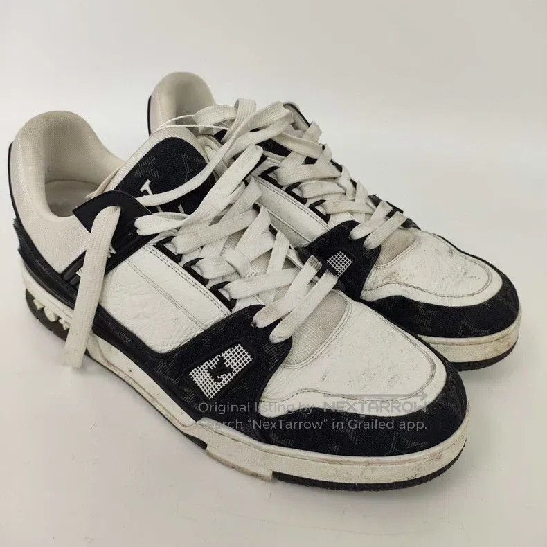Louis Vuitton Louis Vuitton Black cowhide sneakers Size US 8.5 / EU 41-42 - 2 Thumbnail