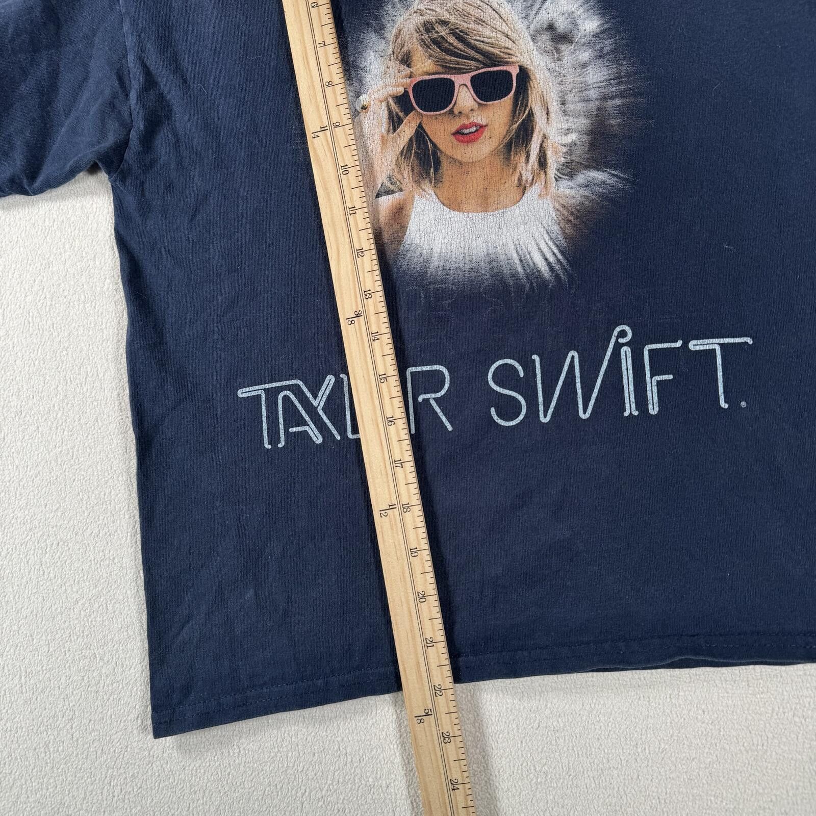 Other Taylor Swift Official The 1989 World Tour Tee Size US M / EU 48-50 / 2 - 3 Thumbnail