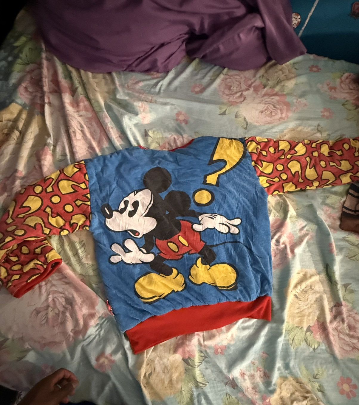 Disney Mickey mouse sweatshirt Size US S / EU 44-46 / 1 - 2 Thumbnail
