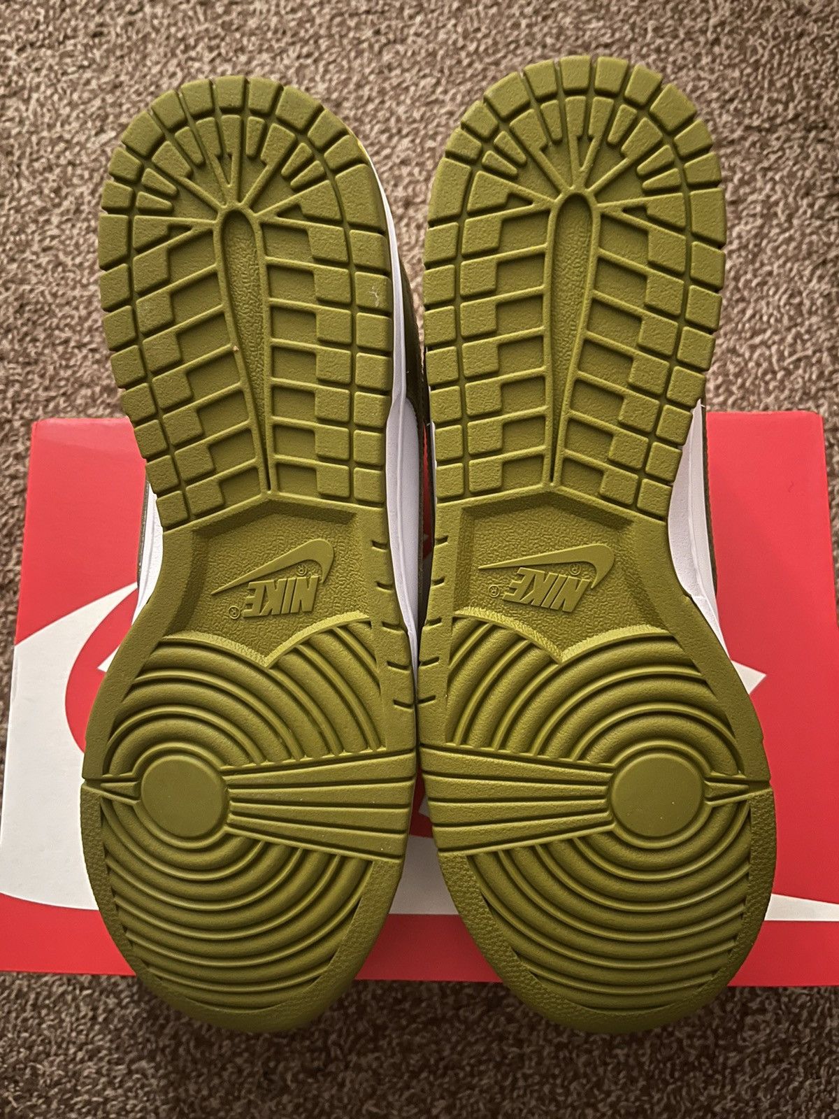 Nike *New* Nike Dunk Low Retro Pacific Moss Size US 12 / EU 45 - 3 Thumbnail