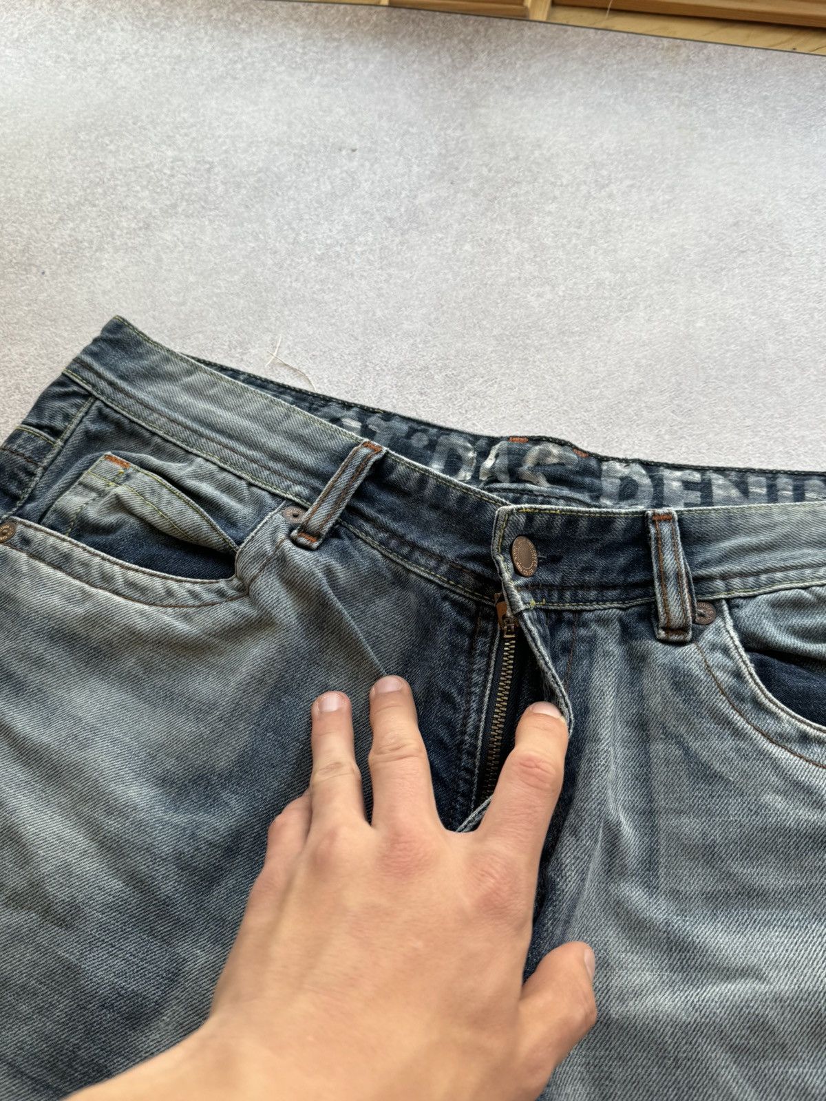Vintage Jeans Dirty Pants faded crash denim thrashed y2k distressed Size US 36 / EU 52 - 7 Thumbnail