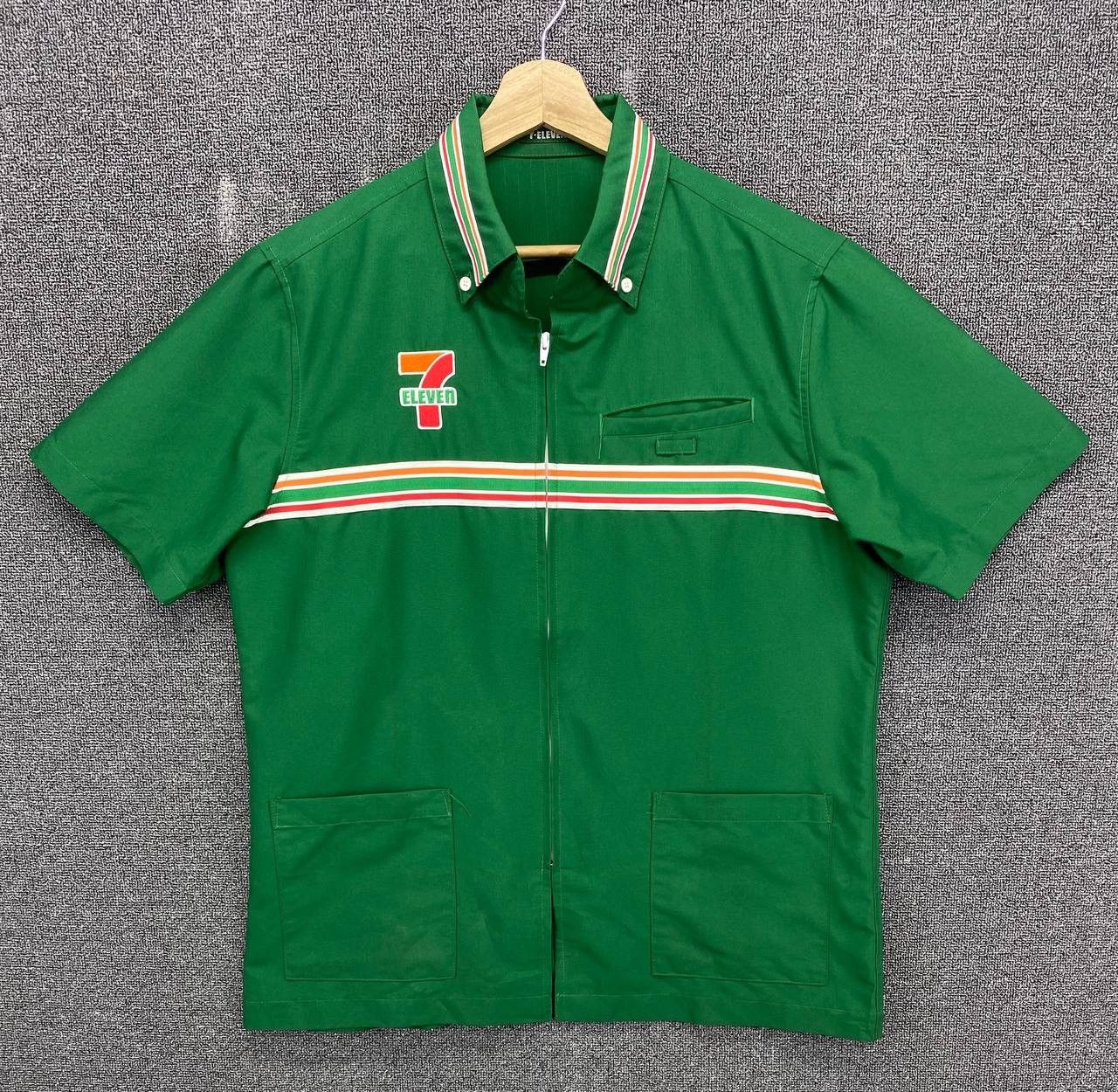 Japanese Brand × Vintage Vintage 90's 7 ELEVEN Uniform Workwear Zip Up Jacket Size US L / EU 52-54 / 3 - 1 Thumbnail