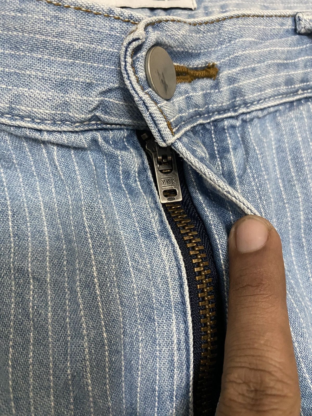 JW Anderson × Uniqlo J.W.ANDERSON X UNIQLO jeans very rare Size US 33 - 5 Thumbnail