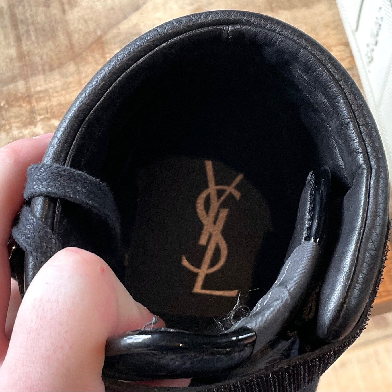 Yves Saint Laurent Yves Saint-Laurent Navy Malibu High-top Sneakers Size US 8 / EU 41 - 11 Thumbnail
