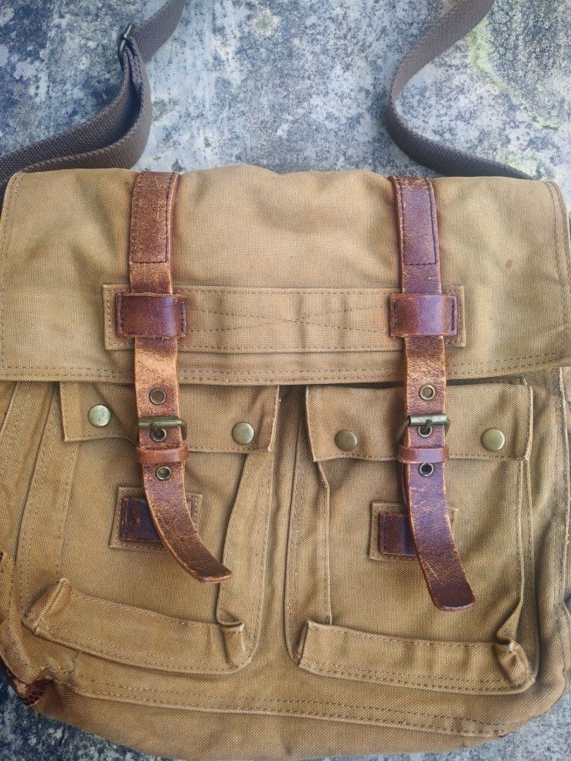 Japanese Brand Back Number Canvas Leather Messenger Belstaff Vibe Size ONE SIZE - 2 Thumbnail