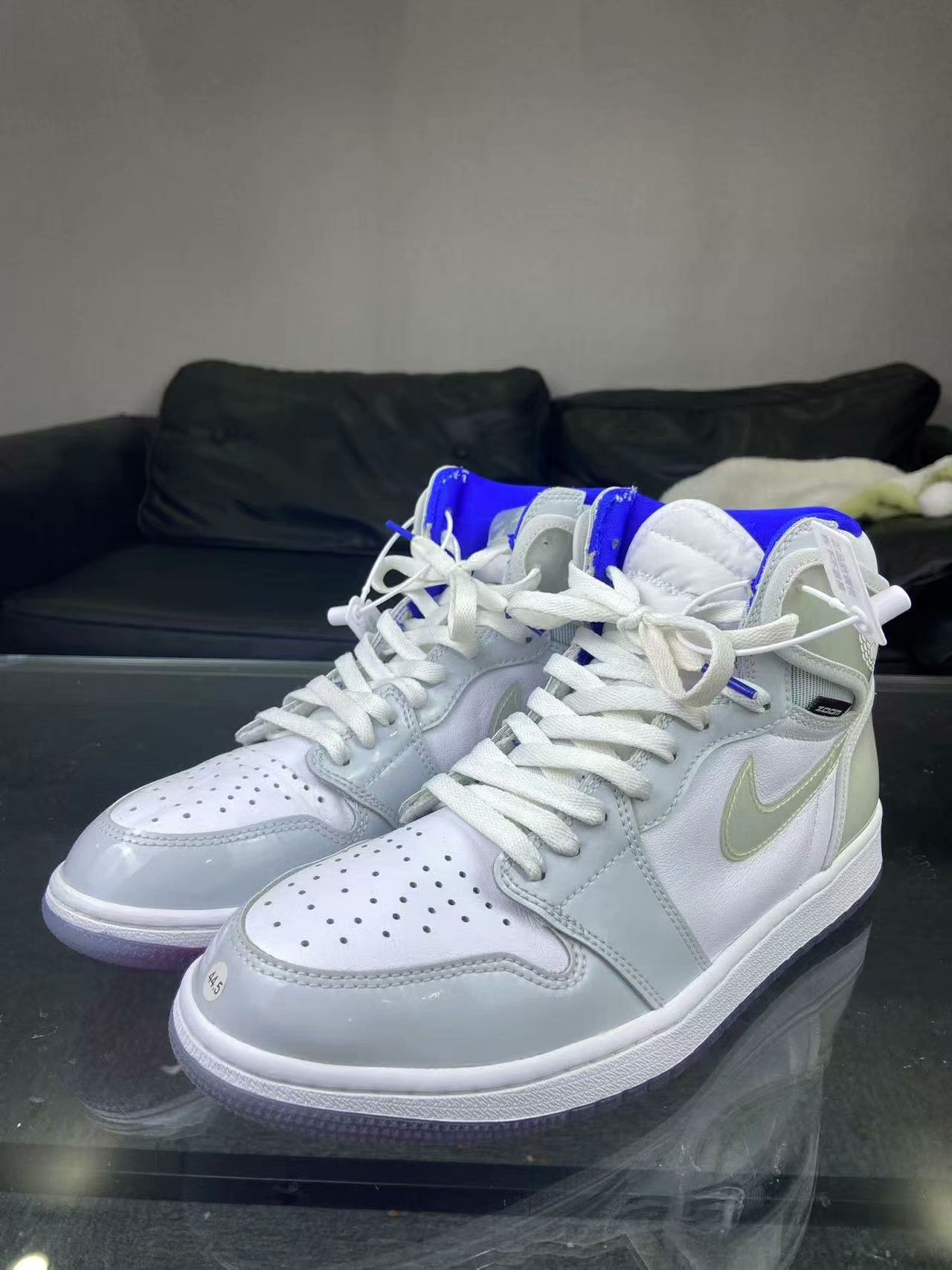 Nike Nike Hitop Sneakers 11 Men Size US 11 / EU 44 - 1 Thumbnail