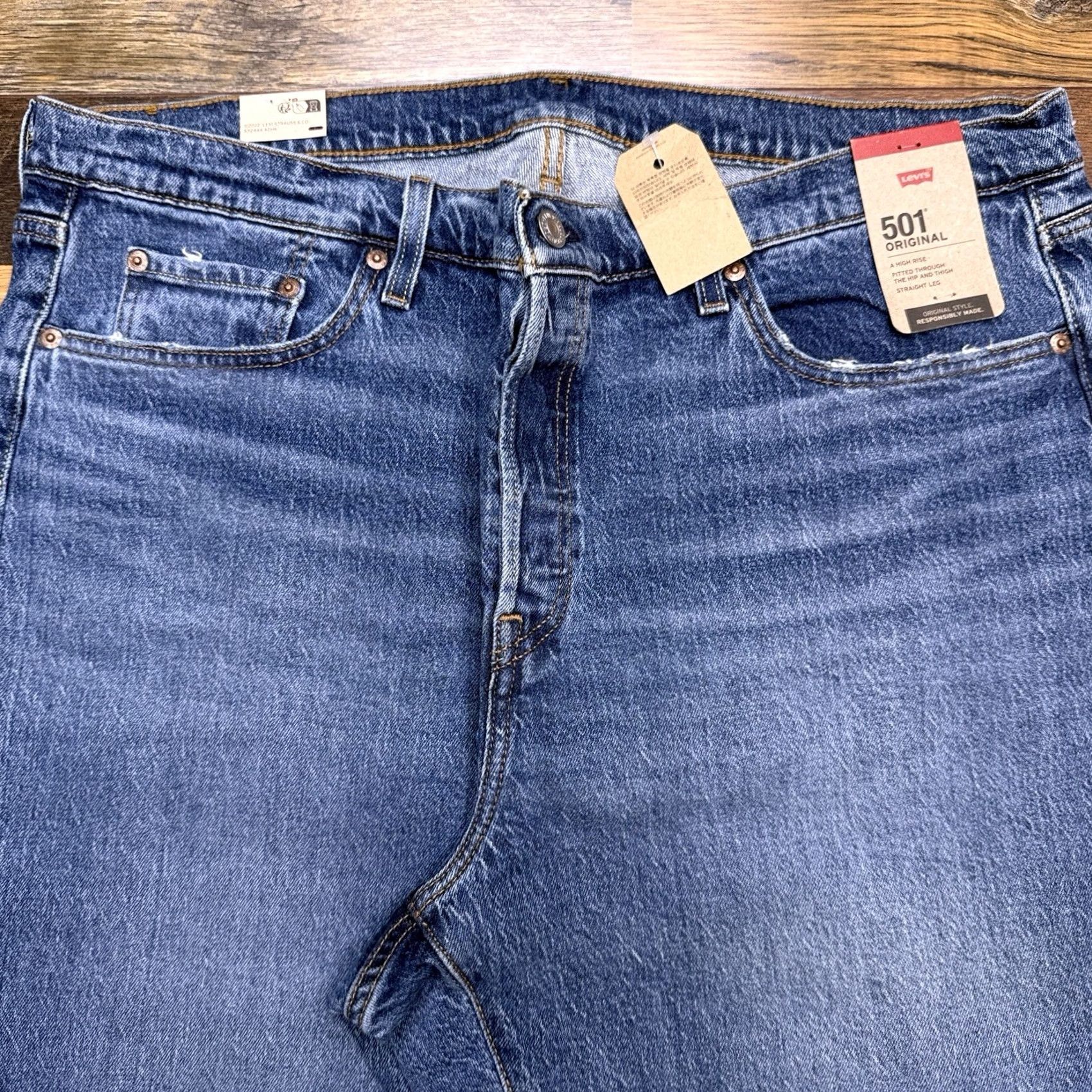 Levi's Levi's 501 Original Straight Jeans Womens 18W High Rise Stretch Denim 5-Pocket Blue NWT Size 40" / US 18 - 2 Thumbnail