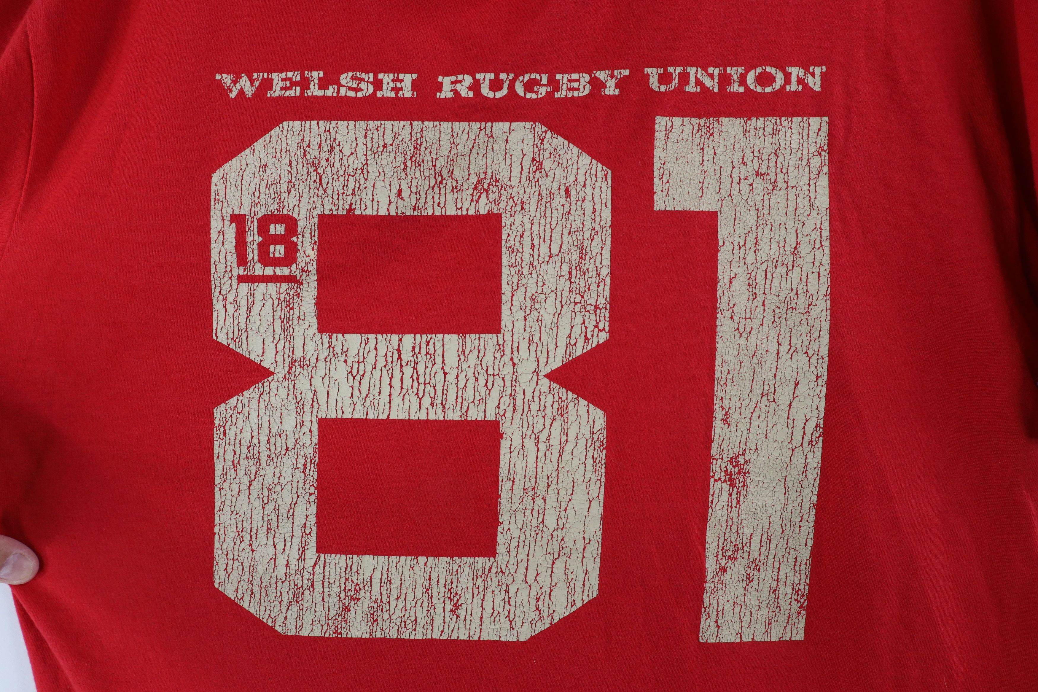 Under Armour × Vintage Under Armour Spell Out Welsh Rugby Union T-Shirt Red Size US L / EU 52-54 / 3 - 5 Thumbnail