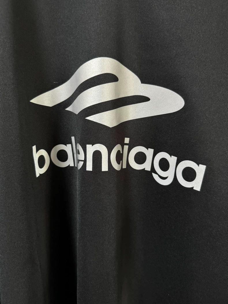 Balenciaga Balenciaga Letter V-Neck Casual Ski Shirt Long Sleeve Size US L / EU 52-54 / 3 - 5 Thumbnail