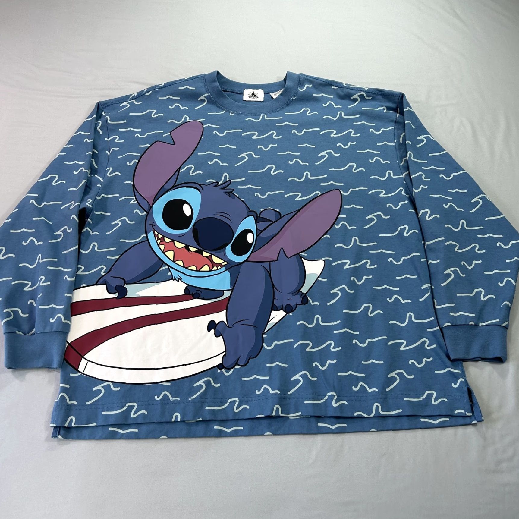 Disney Disney Stitch Sweatshirt Mens XL Blue Disneyland Resort Surfer Graphic Pullover Size US XL / EU 56 / 4 - 2 Thumbnail