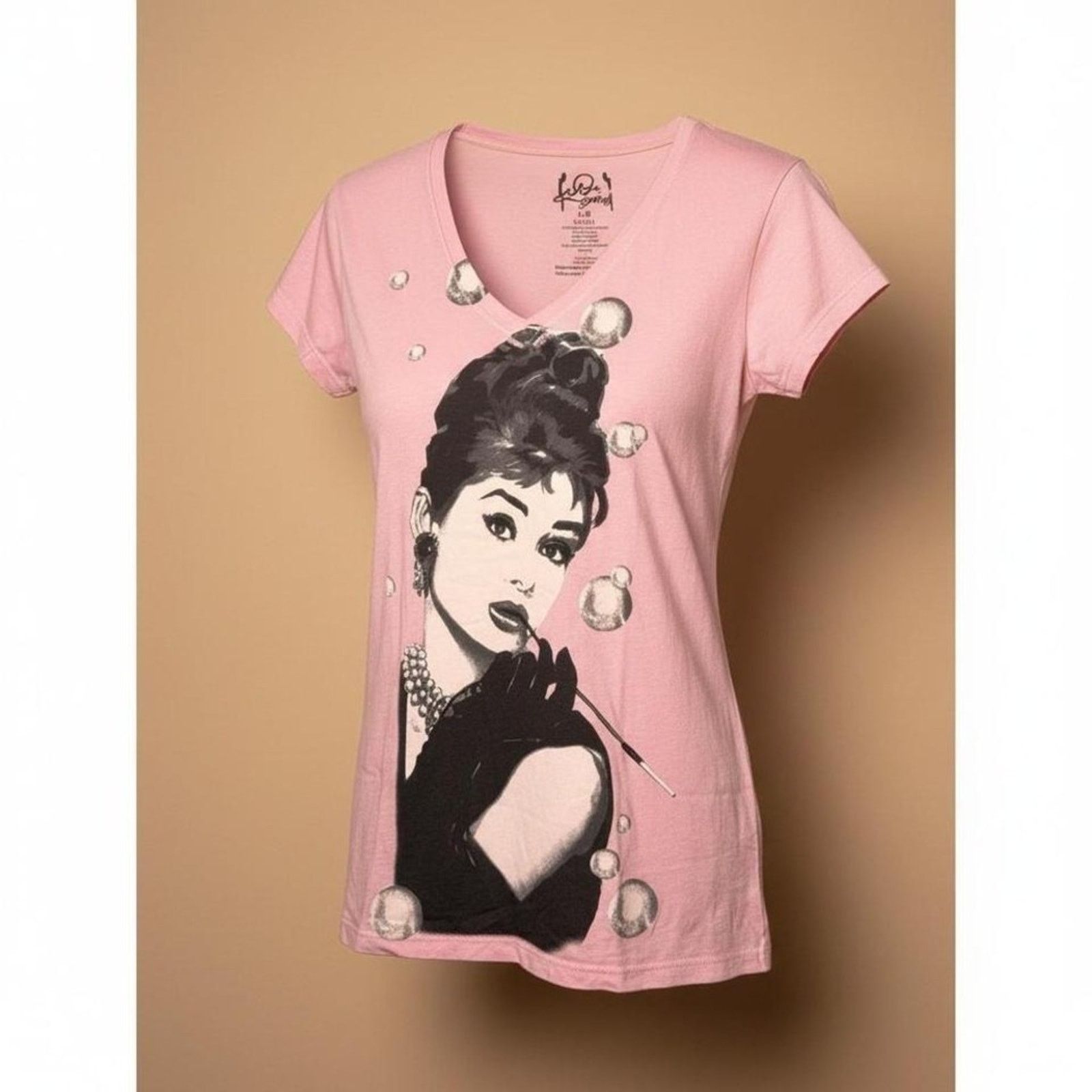 Reel Legends Hollywood Legend Audrey Hepburn Pink V-Neck Tee Size L NWOT Size L / US 10 / IT 46 - 1 Thumbnail