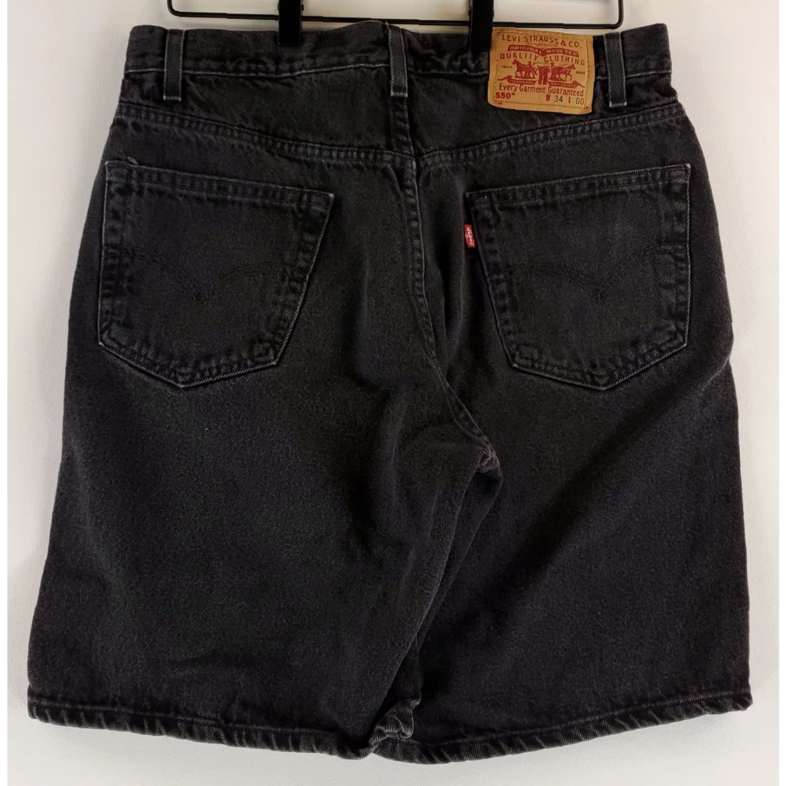 Levi's VINTAGE Levi's 550 Denim Shorts Black Mens 33 90s VTG 34 (33 Actual) Size US 33 - 3 Thumbnail