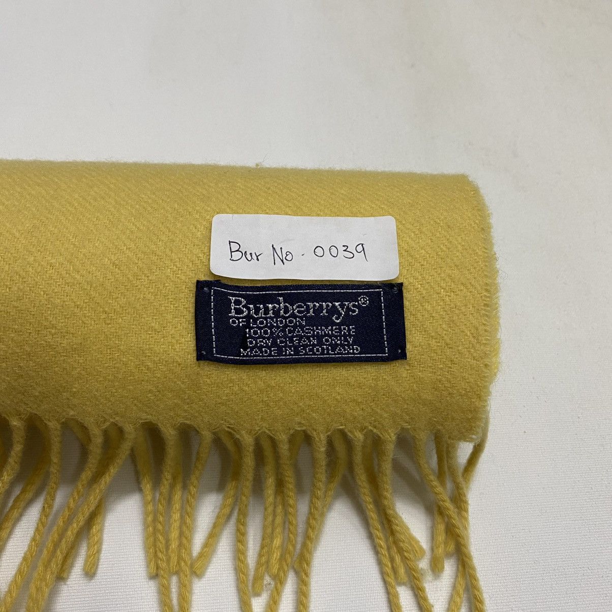 Burberry BURBERRYS SCARF MUFFLER BUR039 Size ONE SIZE - 8 Thumbnail