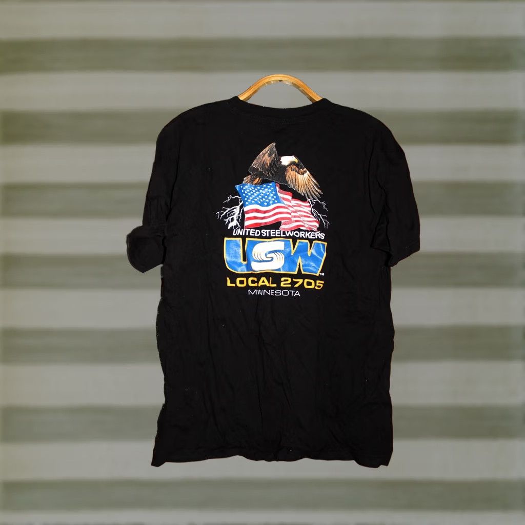 Vintage Vintage Bayside T-Shirt United Steelworkers USW Local 2705 Minnesota black XL Men Short Sleeve Cotton T-Shirt Mens XL Black USW Local 2705 Bandwagon? Size US XL / EU 56 / 4 - 1 Thumbnail