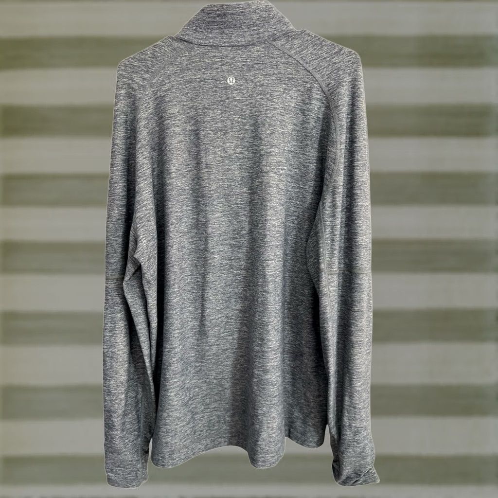 Lululemon Lululemon Mens Sweater Blue Gray 1/4 Zip Pullover XL Jacket Windbreaker Shirts? Size US XL / EU 56 / 4 - 1 Thumbnail