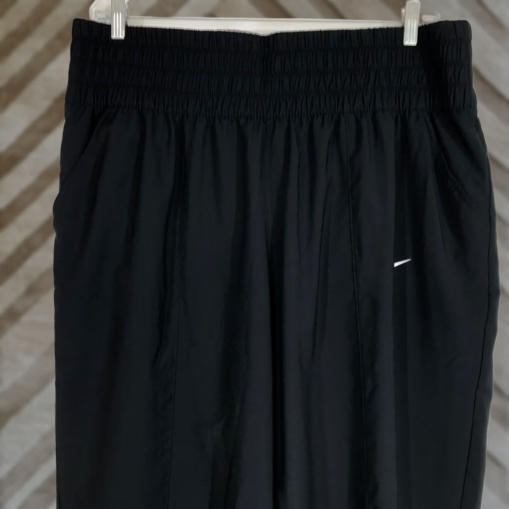 Nike VINTAGE Nike Dri-Fit Womens Black High Waisted Jogger Pants Athletic Ladies 2X Size 40" / US 18 - 1 Thumbnail