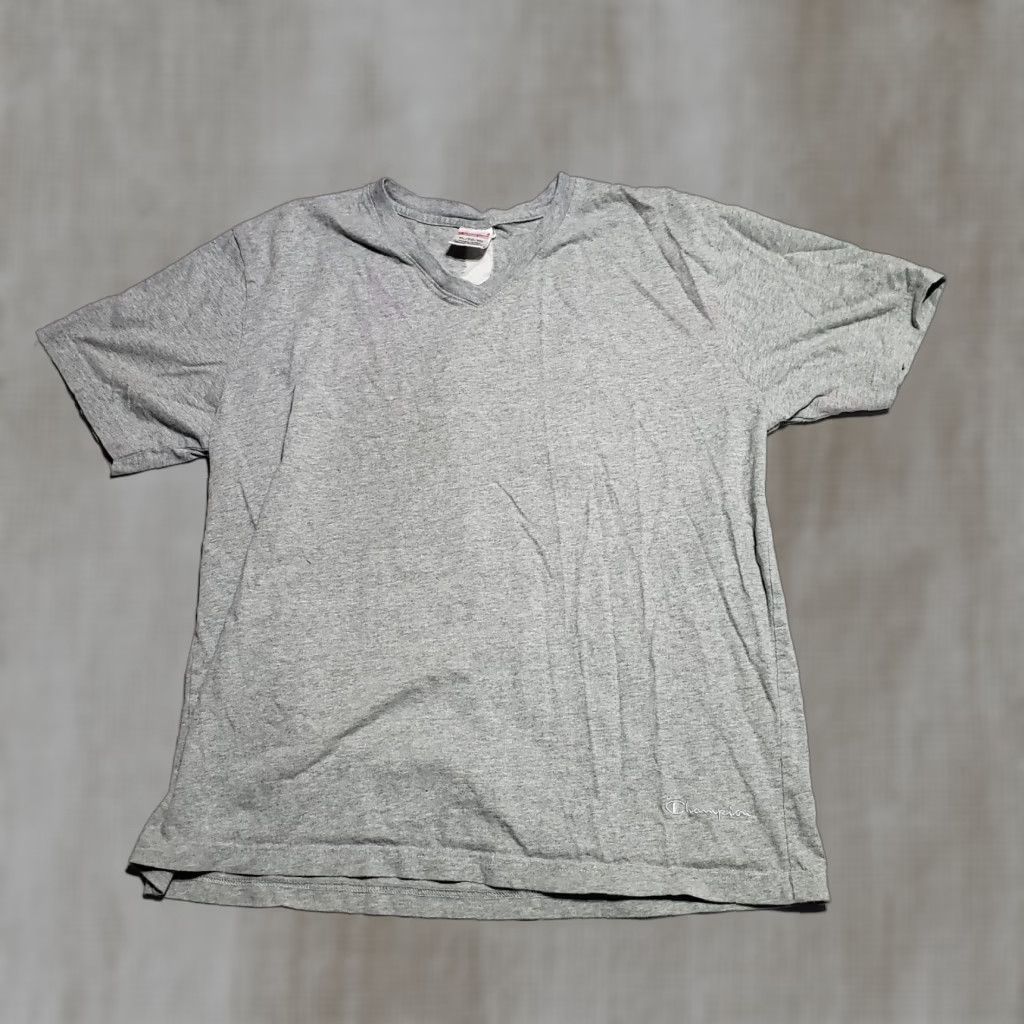 Champion Champion Solid Gray Tee T-Shirt Short Sleeve Crew Neck Adult Women's Size XL Size XL / US 12-14 / IT 48-50 - 1 Thumbnail