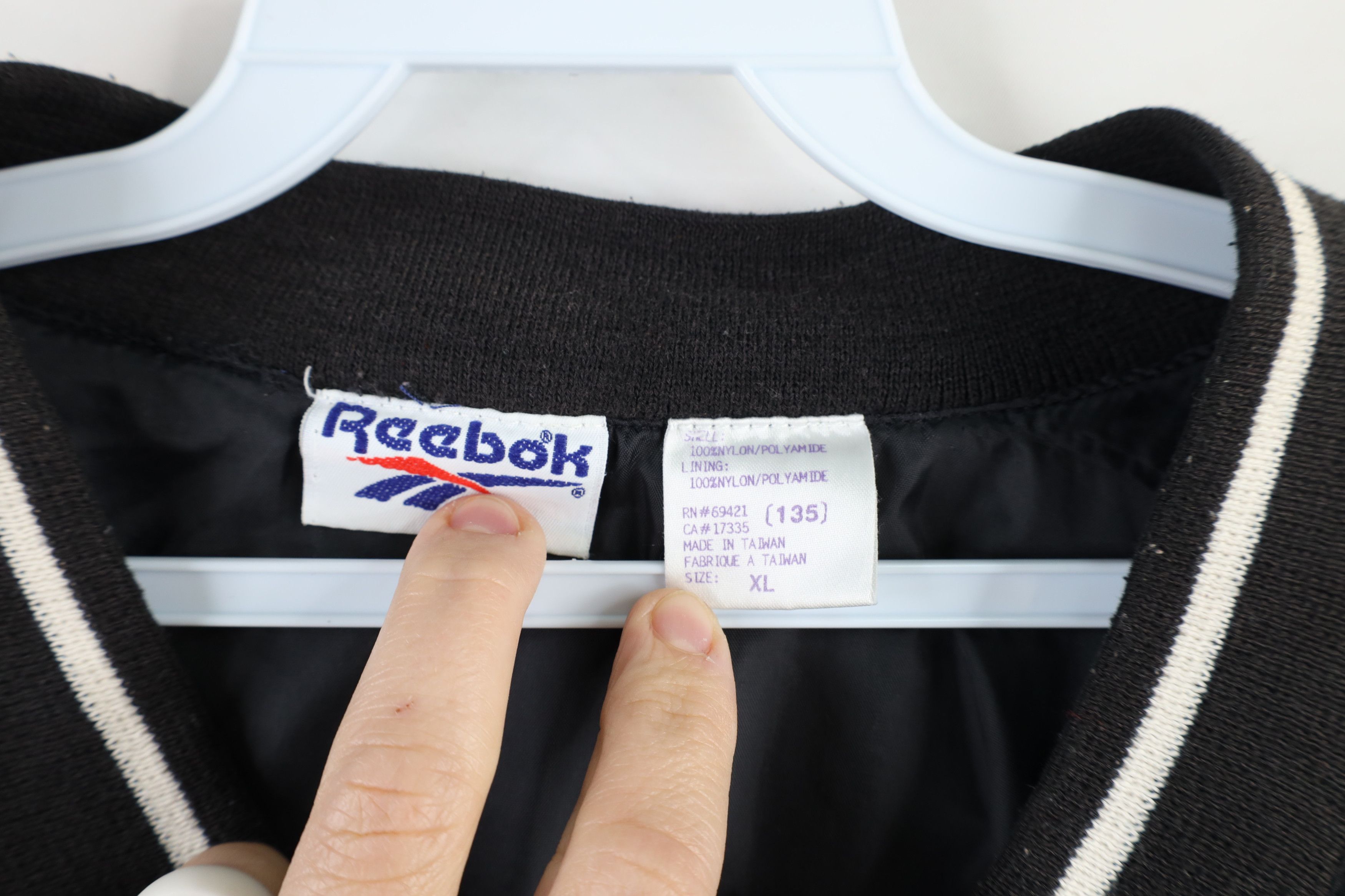 Reebok × Vintage Vintage 90s Reebok Lined Pullover Windbreaker Jacket Black Size US XL / EU 56 / 4 - 5 Thumbnail