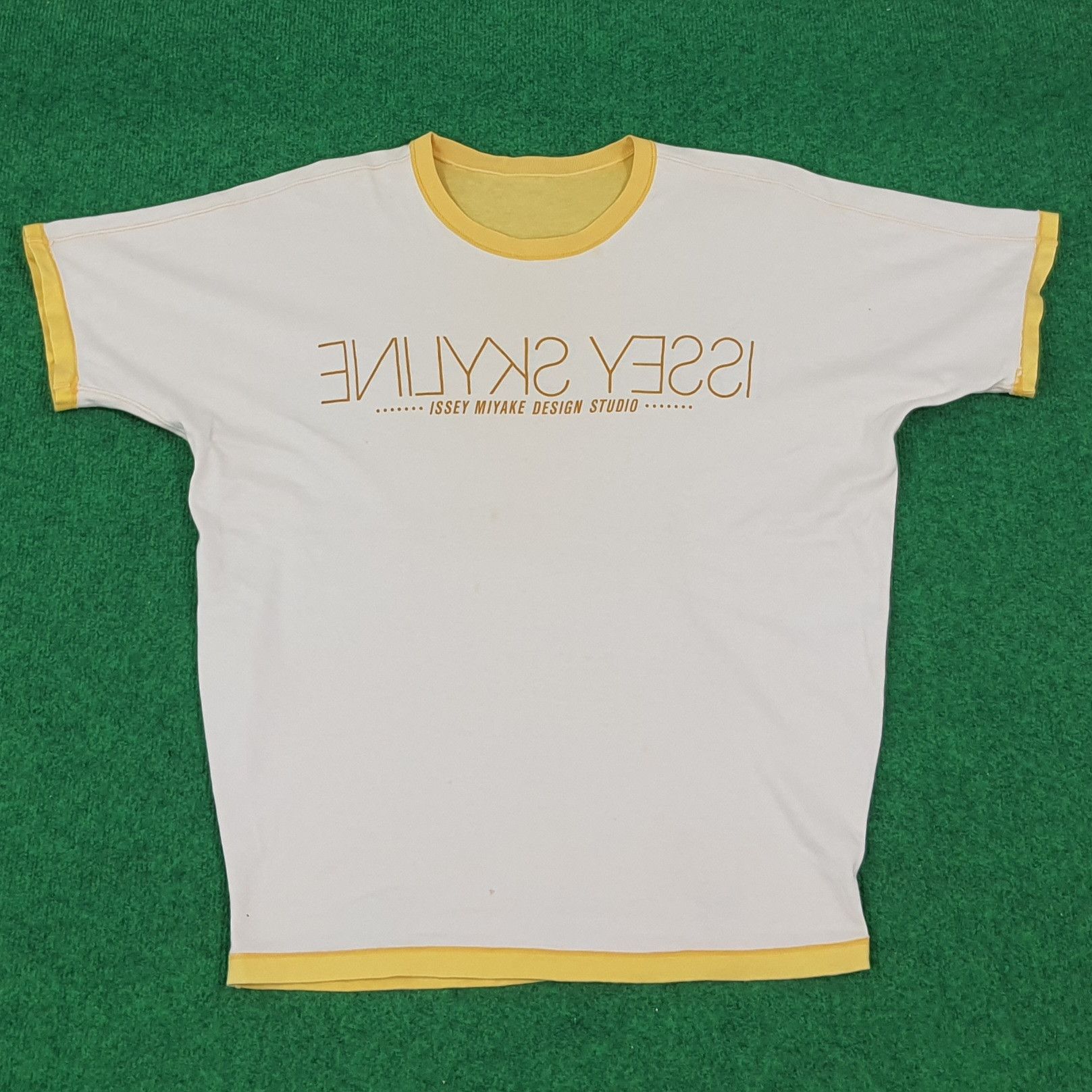 Japanese Brand × Vintage Vintage Issey Miyake Reversible Japan Designer Tshirt Size US M / EU 48-50 / 2 - 1 Thumbnail