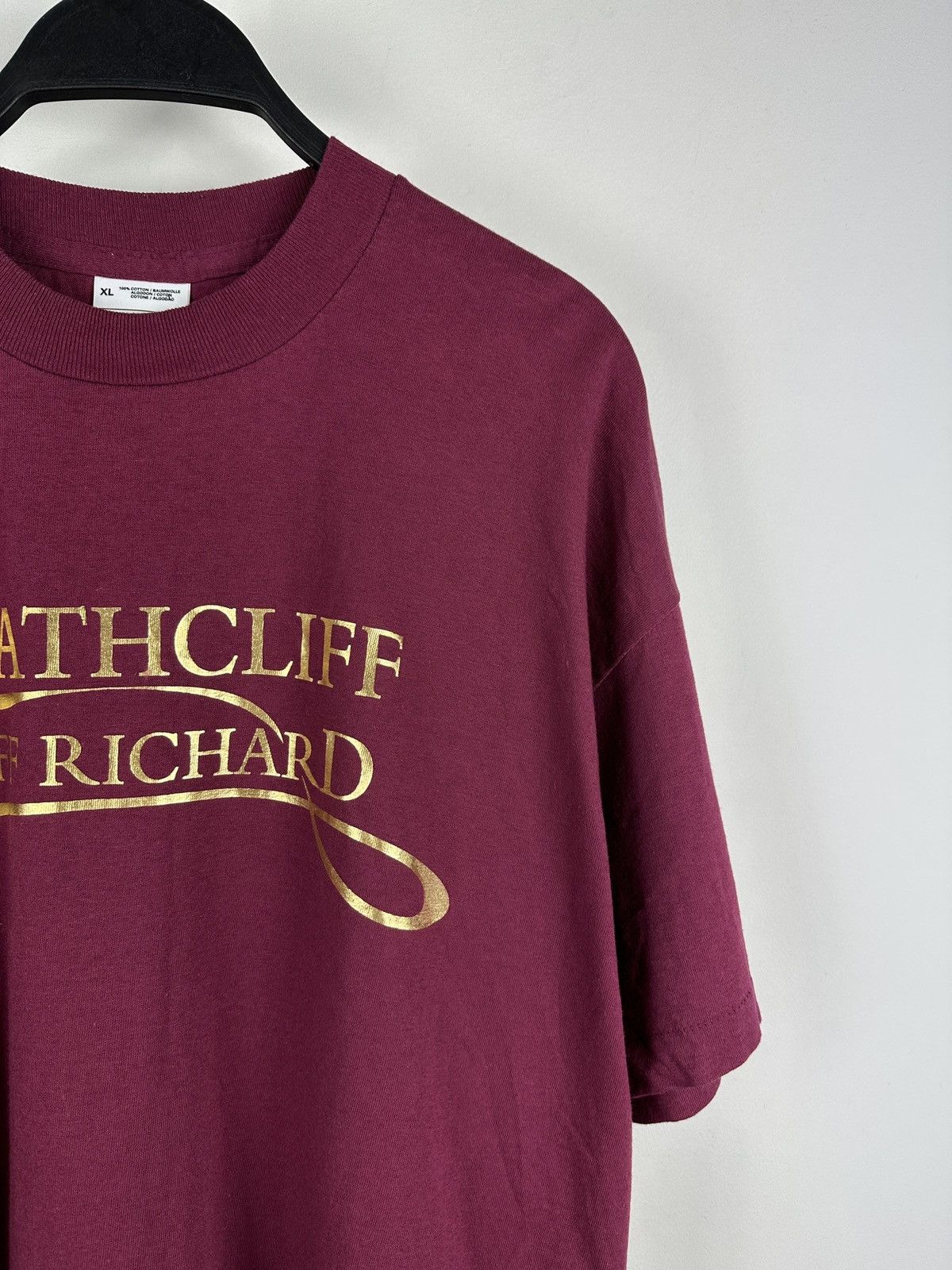 Band Tees × Vintage Vintage 90’s Heathcliff Cliff Richard Single Stitch T-shirt Size US XL / EU 56 / 4 - 4 Thumbnail