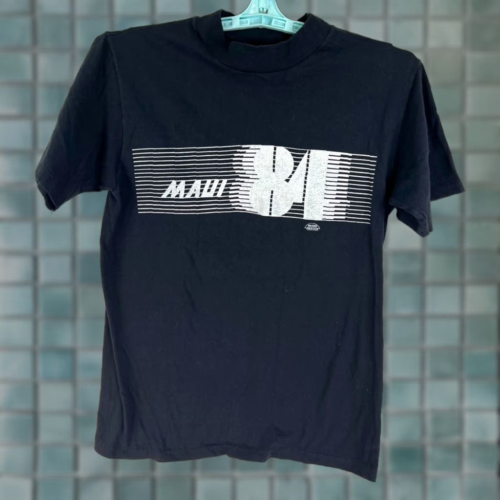 Hanes VINTAGE Hanes Maui 84 Surf T-Shirt Adult M Blue Single Stitch Mens Size US M / EU 48-50 / 2 - 1 Thumbnail