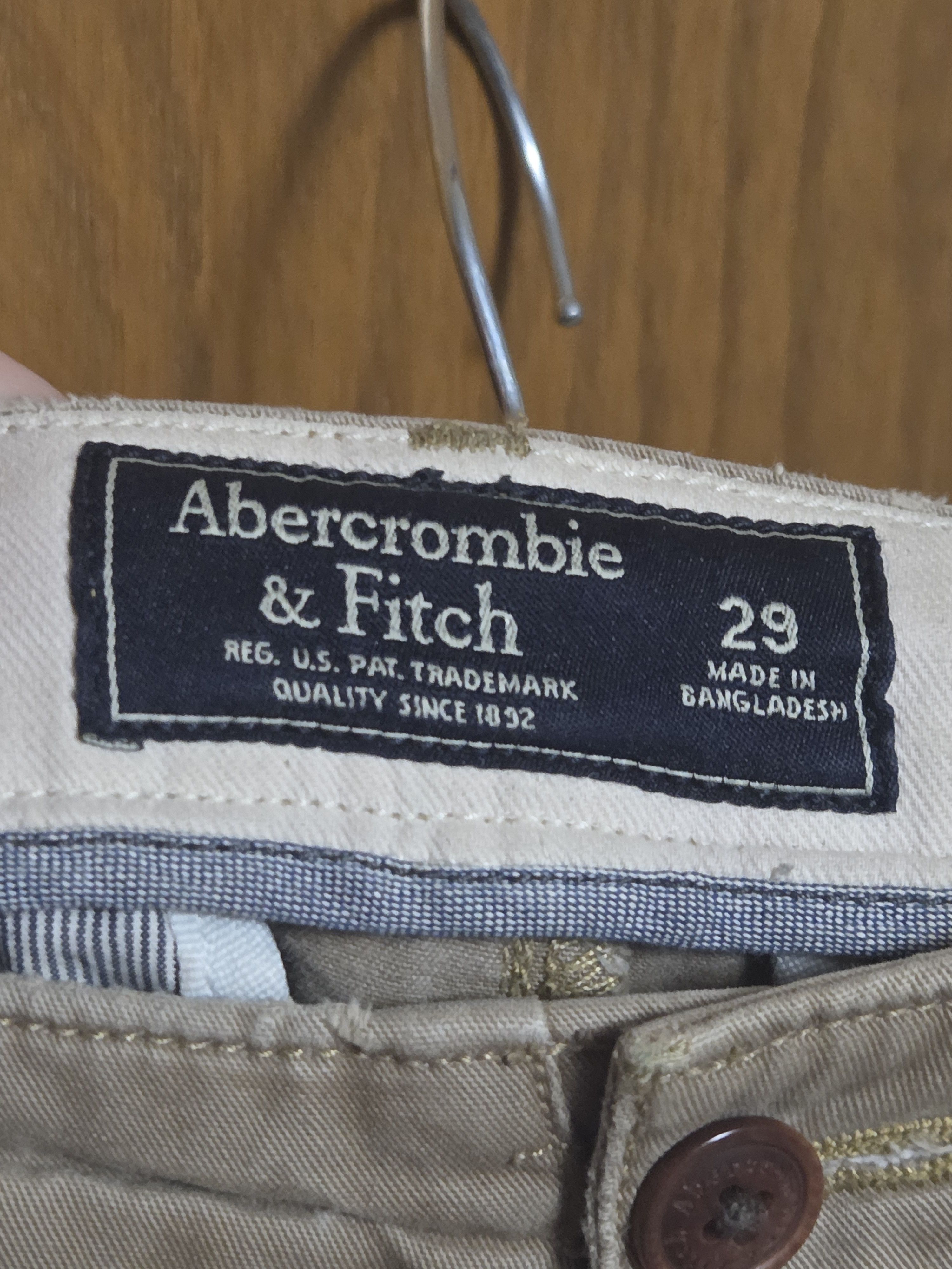 Abercrombie & Fitch Abercrombie and Fitch Khaki Shorts Size US 29 - 3 Thumbnail