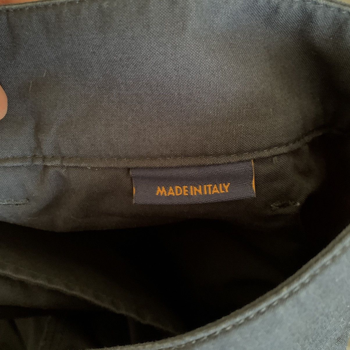 Louis Vuitton × Virgil Abloh Louis Vuitton Virgil Abloh navy cargo pants Size US 32 / EU 48 - 7 Thumbnail