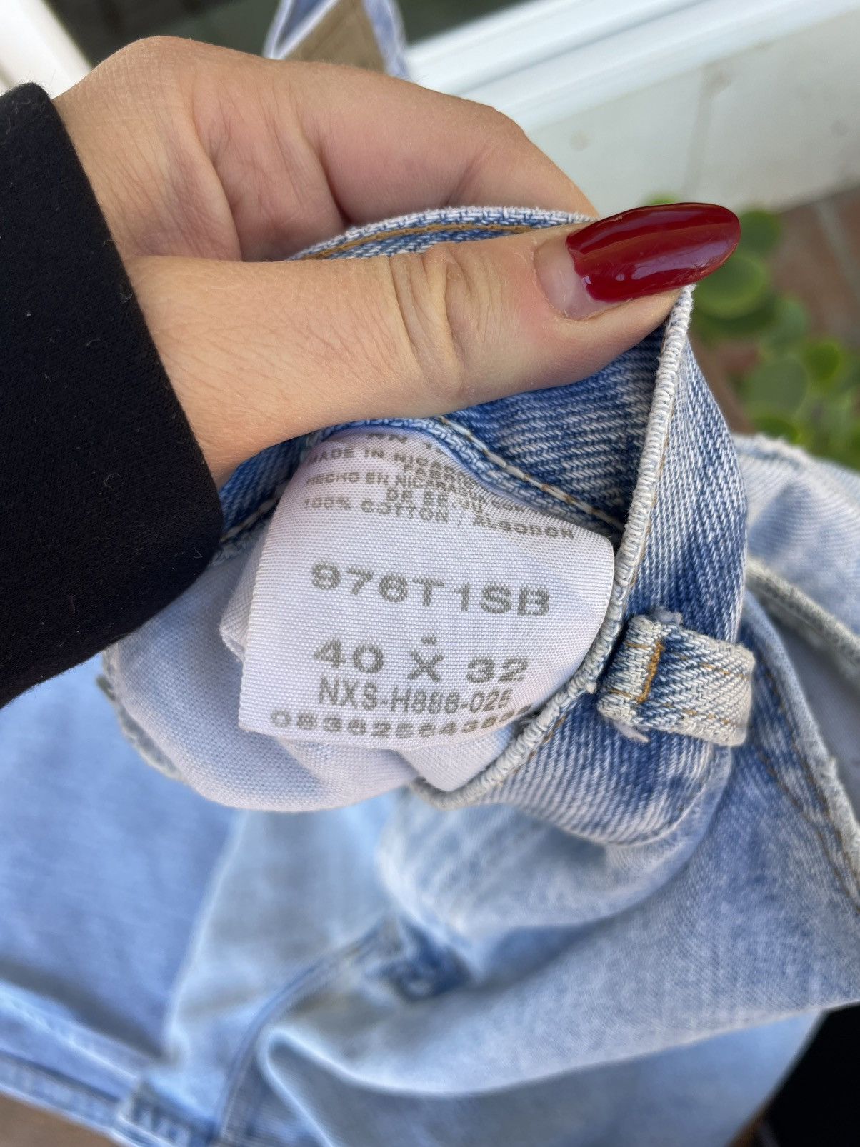 Levi's × Vintage × Wrangler Men’s vintage Wrangler blue denim light wash jeans jeans Size US 40 / EU 56 - 3 Thumbnail