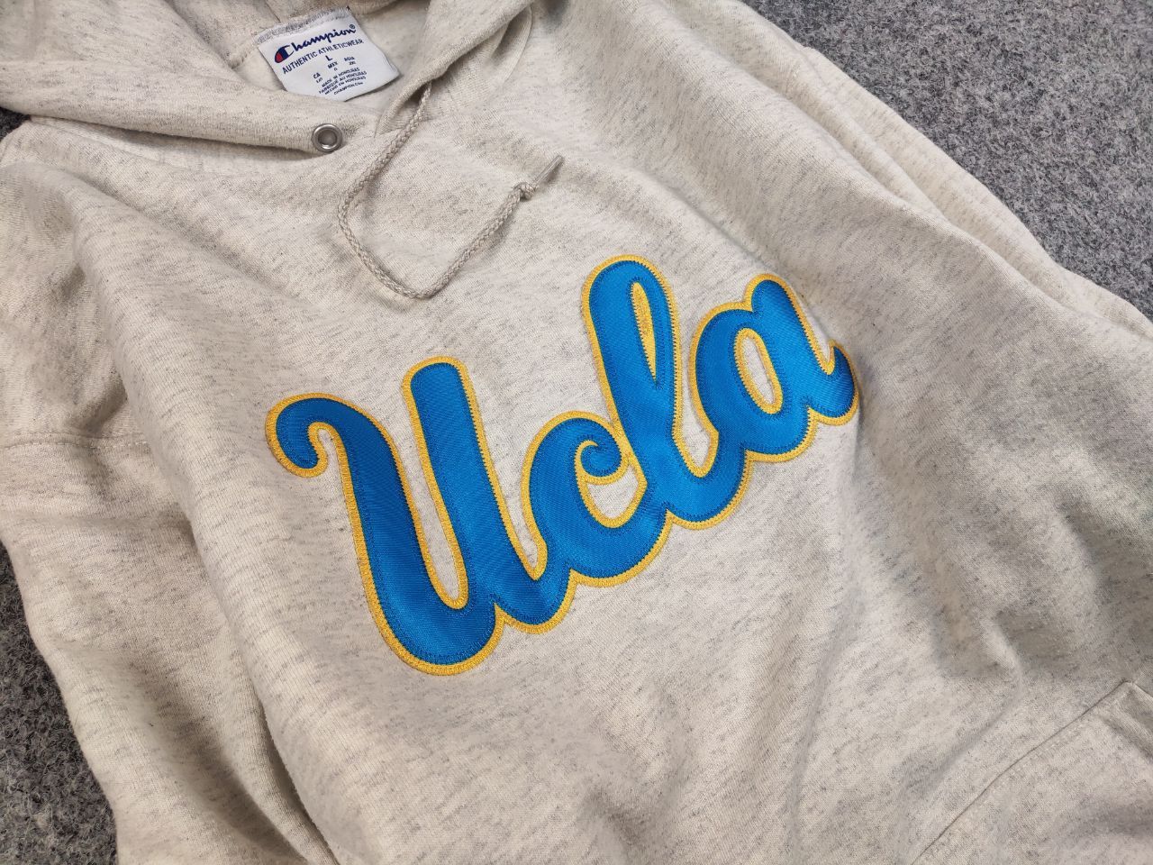 Champion Vintage Champion x Ucla Logo Classic Oversize Gray Hoodie Size US L / EU 52-54 / 3 - 6 Thumbnail