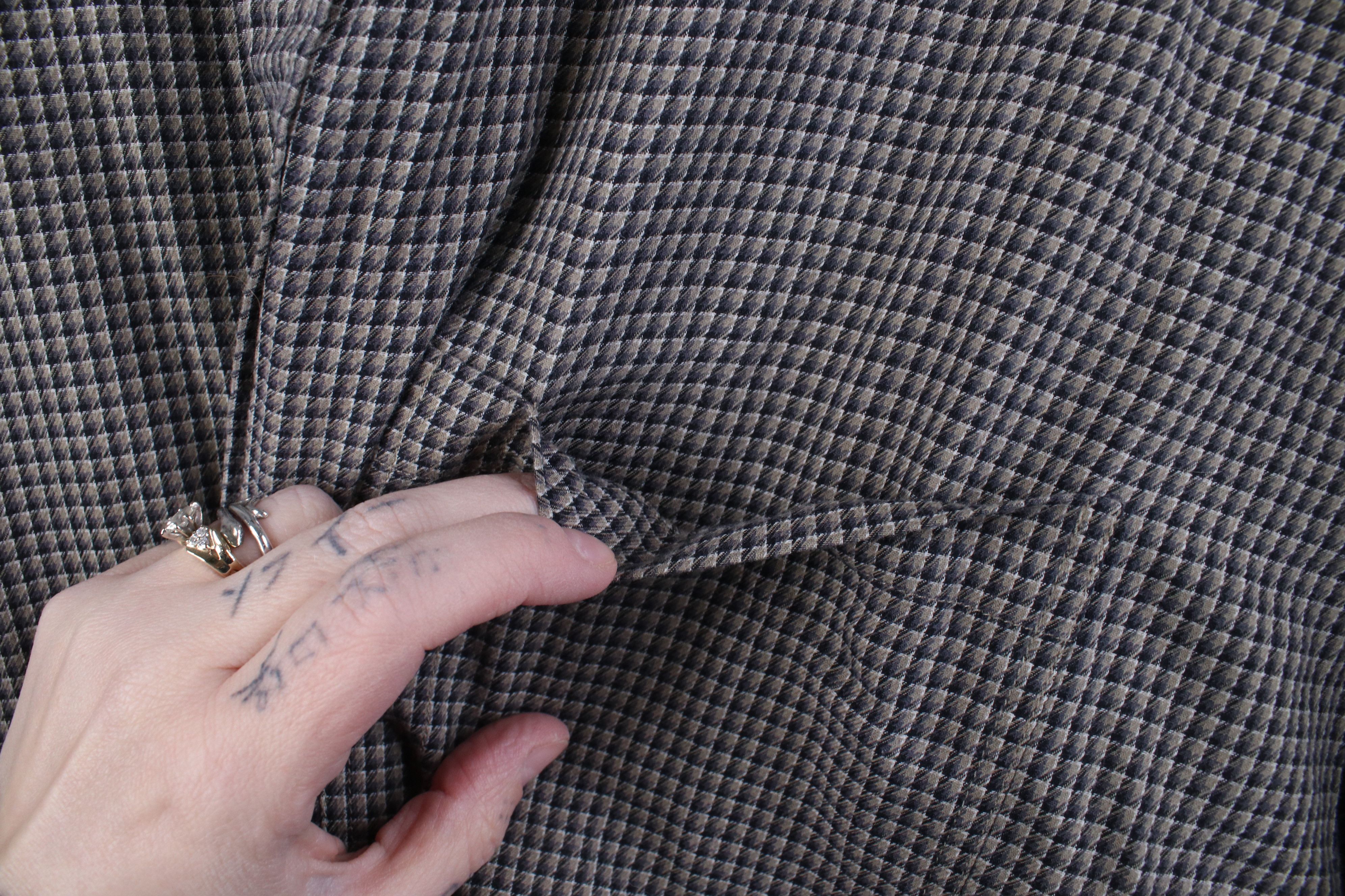 Vintage Vintage 90s Streetwear Collared Button Shirt Geometric Brown Size US XL / EU 56 / 4 - 4 Thumbnail