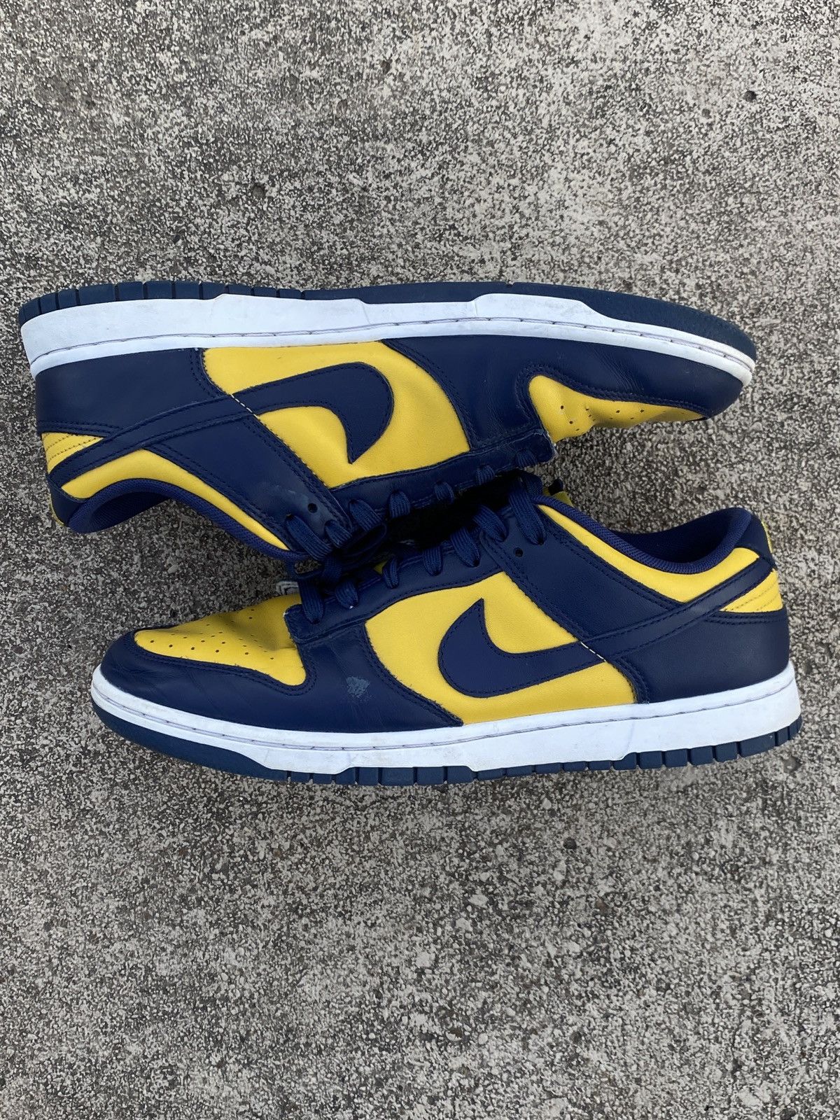 Nike Michigan Dunk Low Size US 11 / EU 44 - 1 Thumbnail
